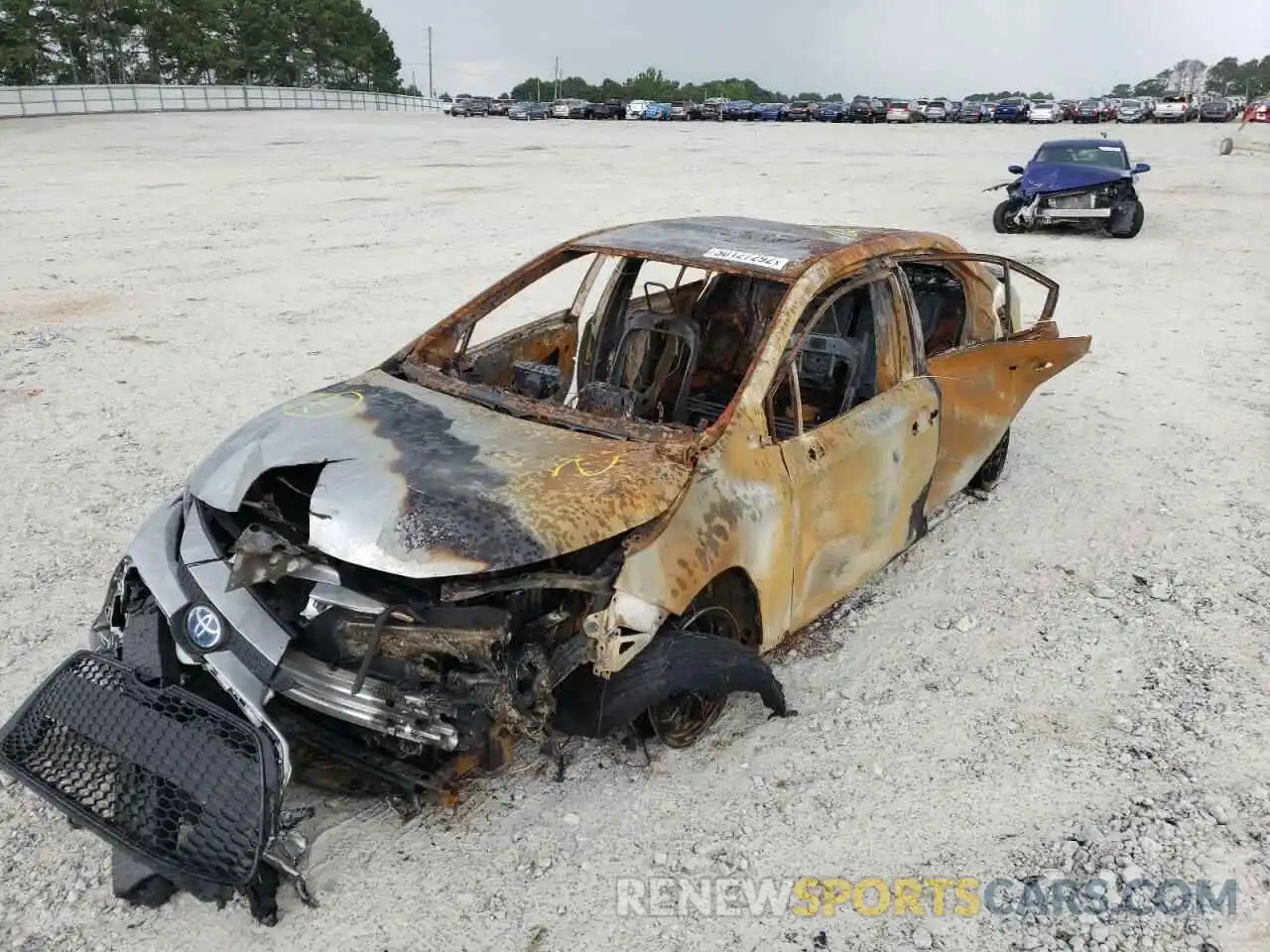 10 Photograph of a damaged car JTDEAMDE9NJ043351 TOYOTA COROLLA 2022