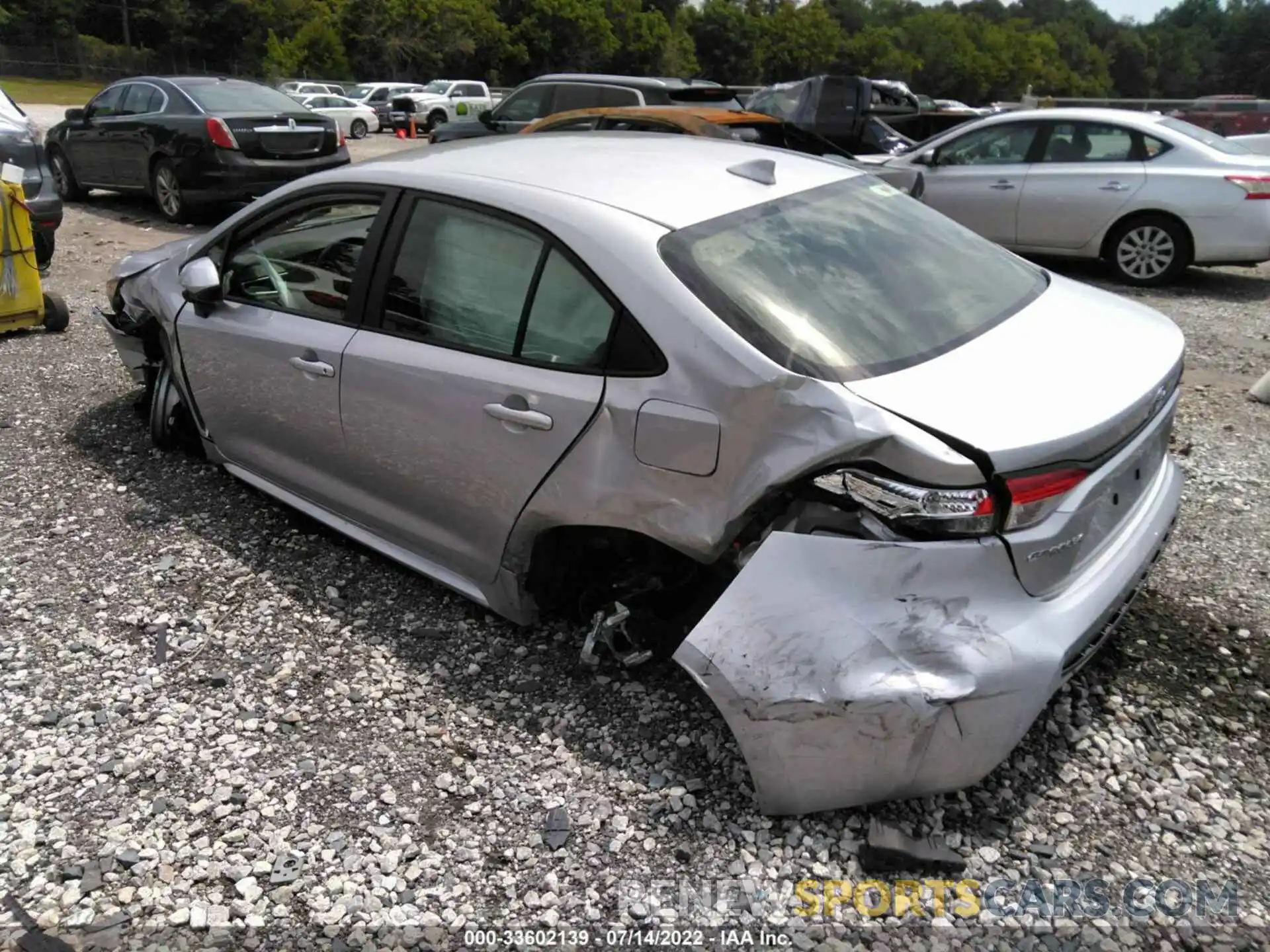 3 Photograph of a damaged car JTDEAMDE9NJ044211 TOYOTA COROLLA 2022