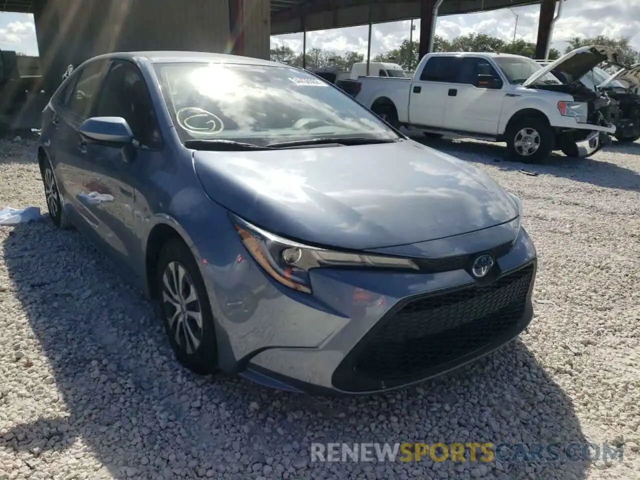 1 Photograph of a damaged car JTDEAMDE9NJ044306 TOYOTA COROLLA 2022