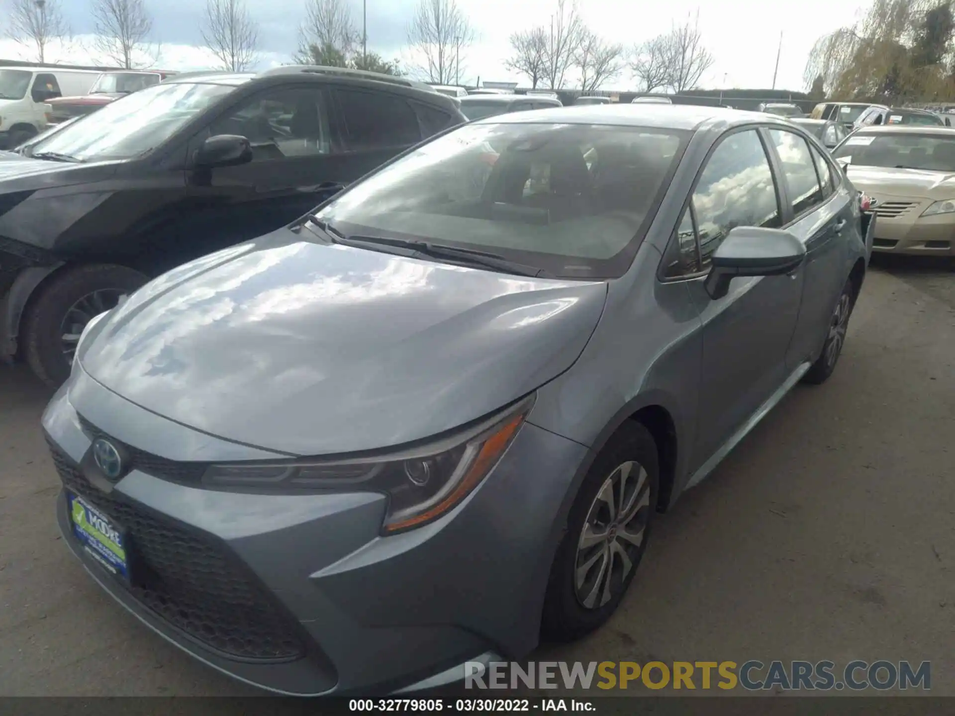 2 Photograph of a damaged car JTDEAMDE9NJ047447 TOYOTA COROLLA 2022