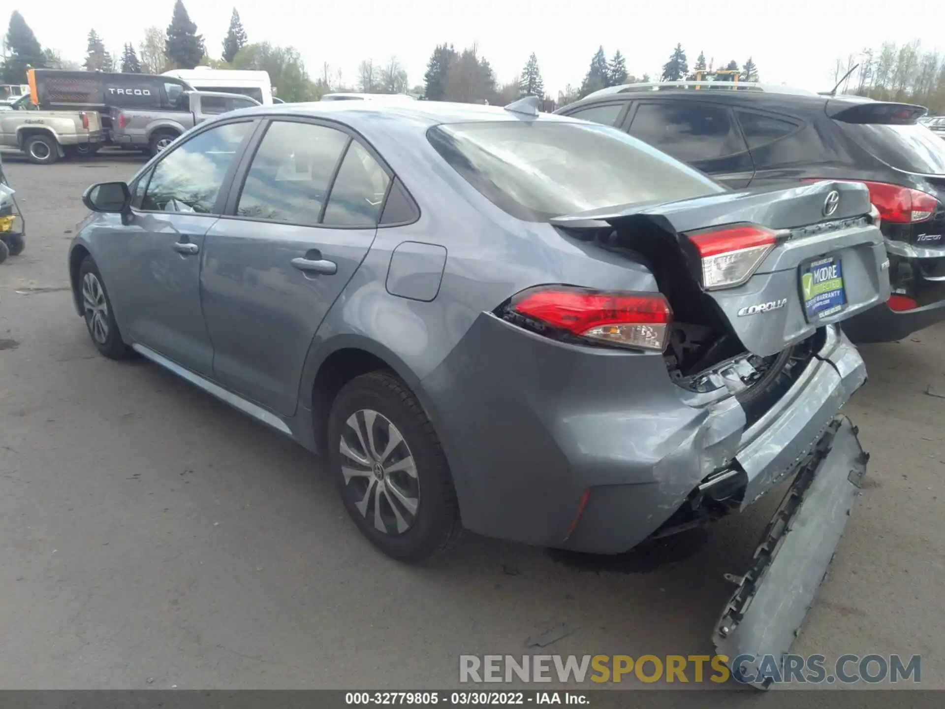 3 Photograph of a damaged car JTDEAMDE9NJ047447 TOYOTA COROLLA 2022