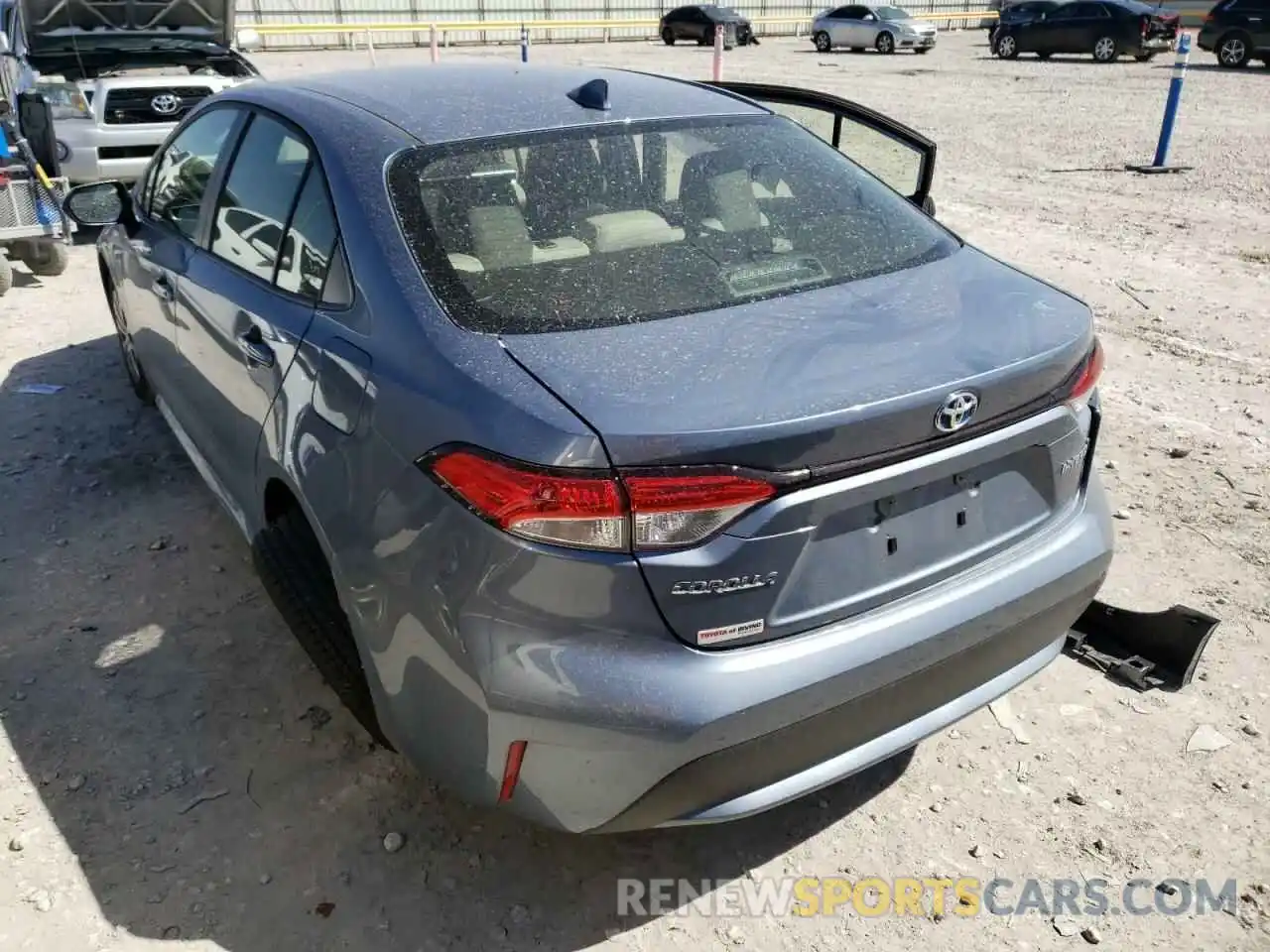 3 Photograph of a damaged car JTDEAMDE9NJ048372 TOYOTA COROLLA 2022