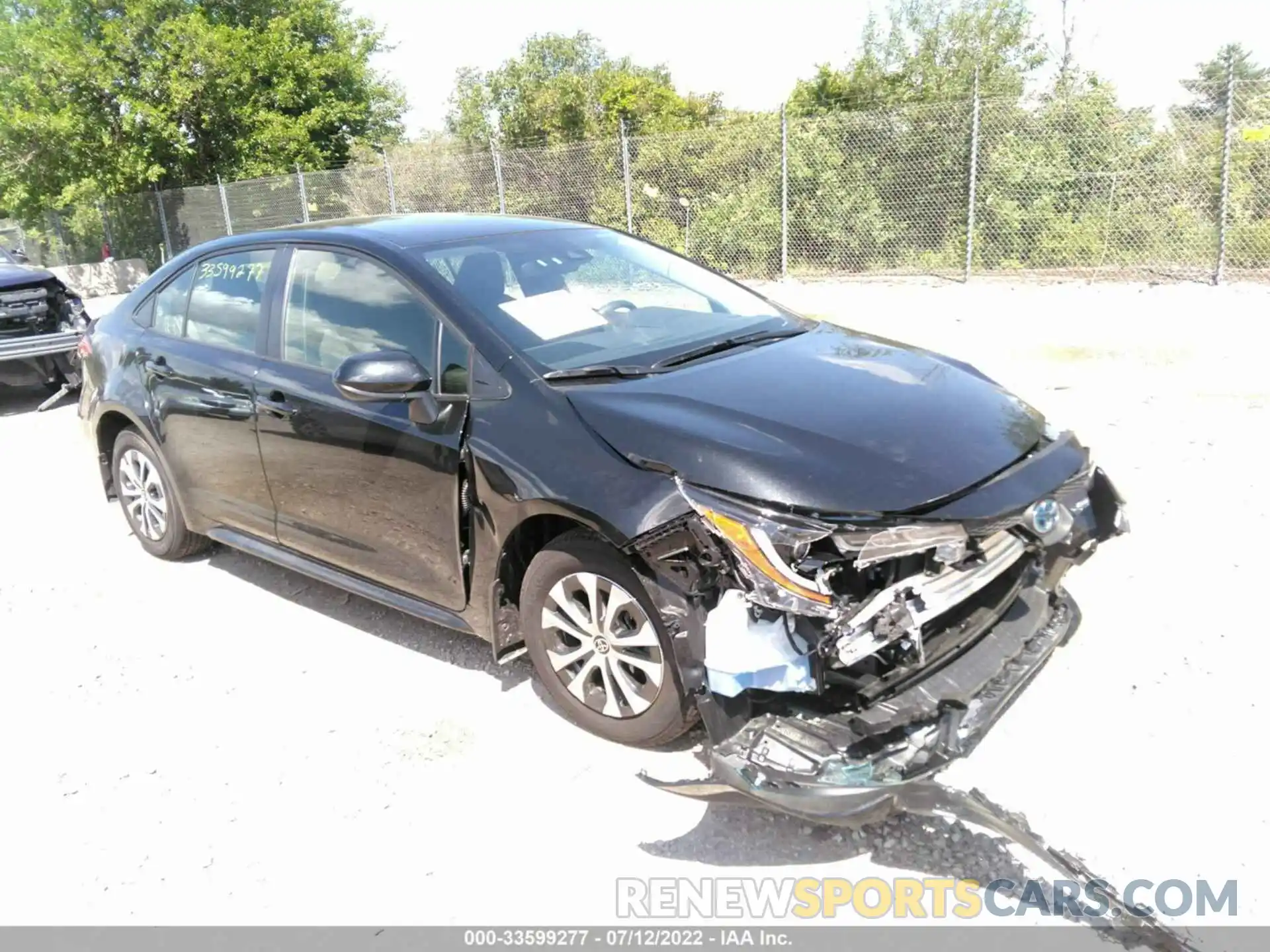 1 Photograph of a damaged car JTDEAMDE9NJ049537 TOYOTA COROLLA 2022