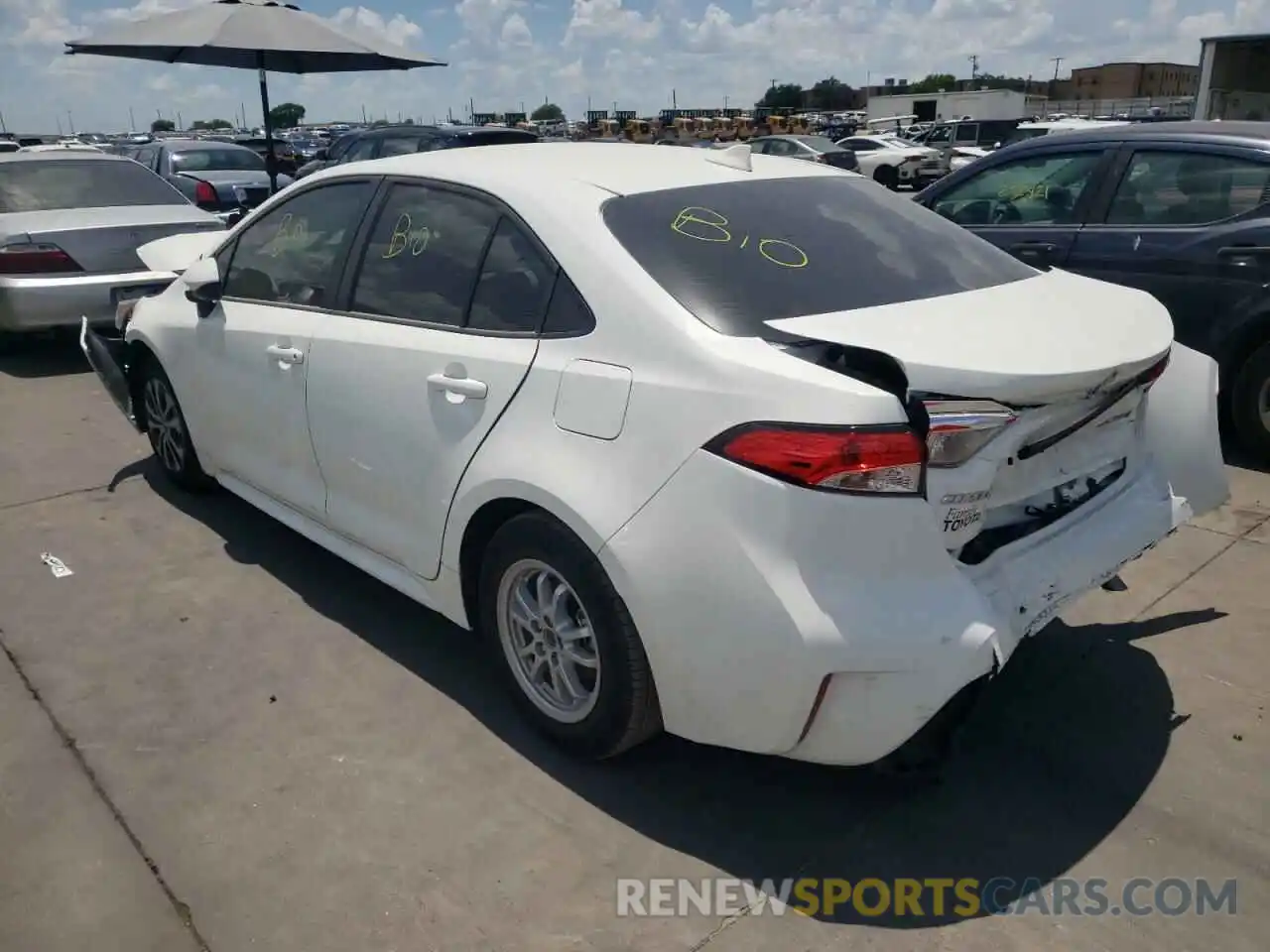 3 Photograph of a damaged car JTDEAMDEXN3003610 TOYOTA COROLLA 2022