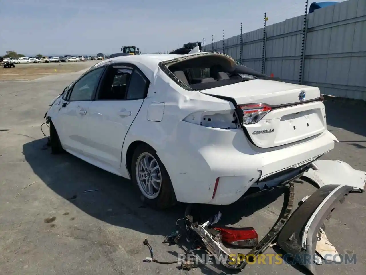 3 Photograph of a damaged car JTDEAMDEXN3005793 TOYOTA COROLLA 2022