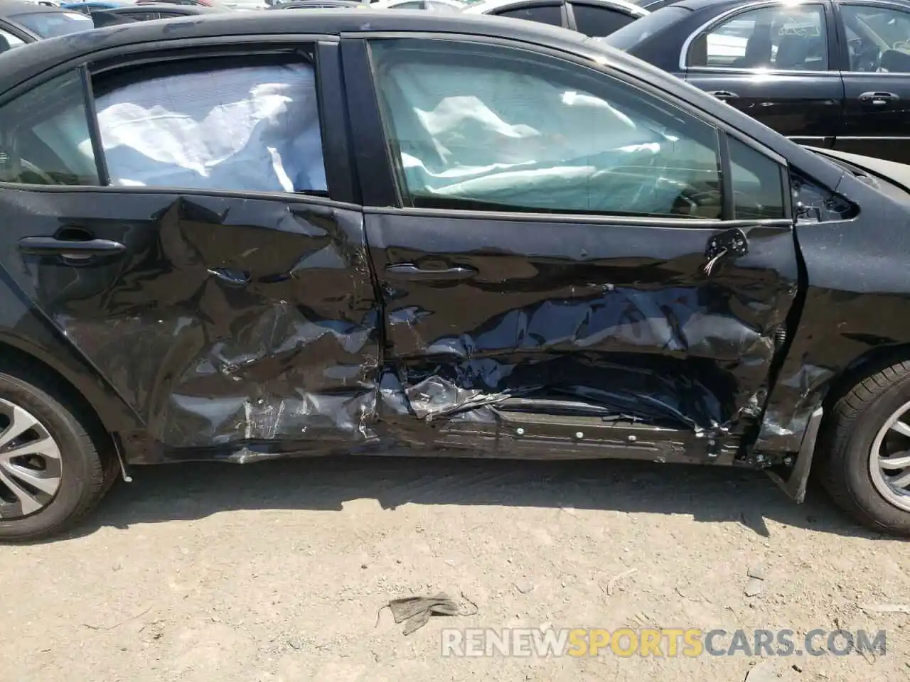 9 Photograph of a damaged car JTDEAMDEXNJ055461 TOYOTA COROLLA 2022