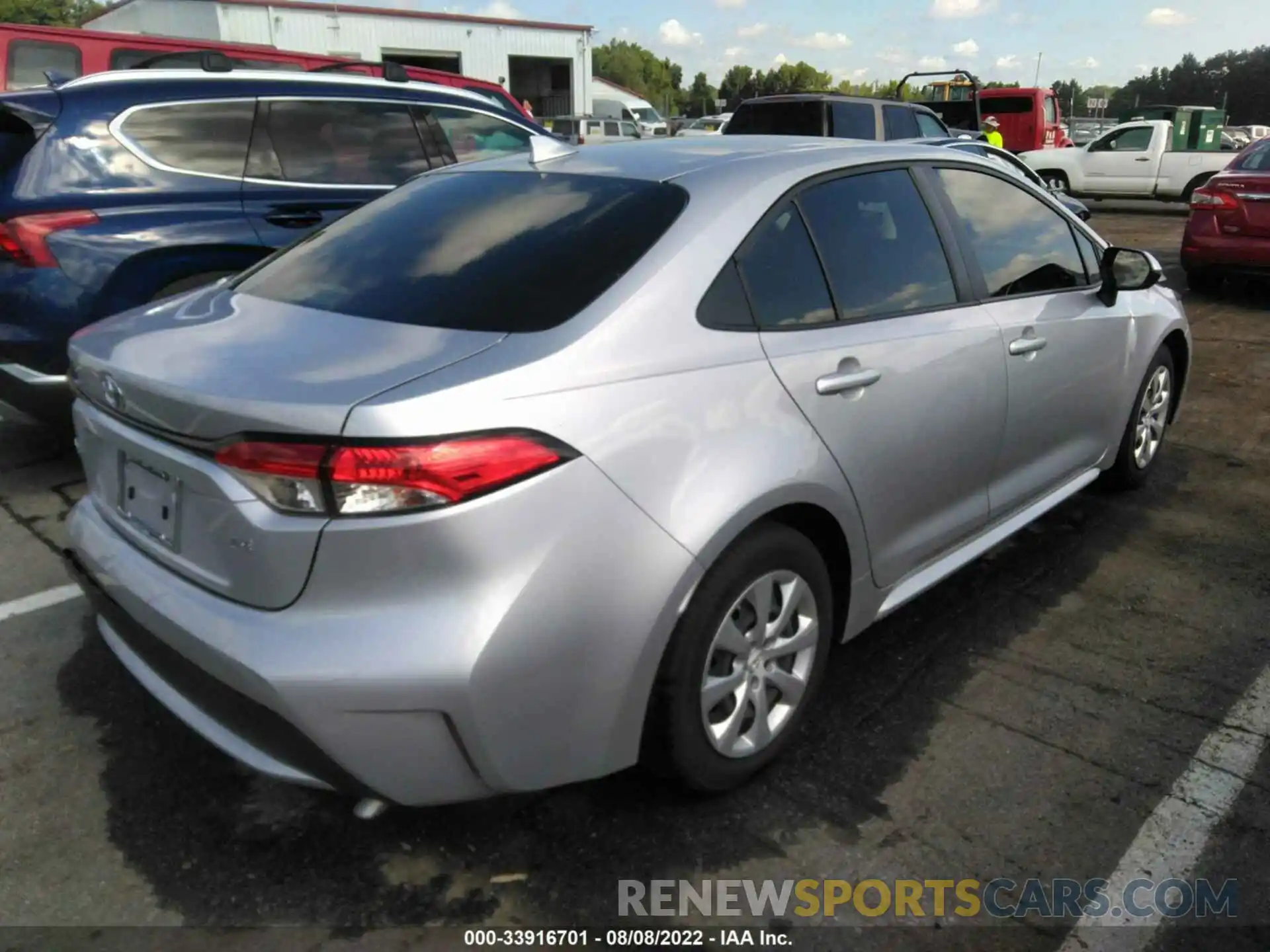 4 Photograph of a damaged car JTDEPMAE0NJ190628 TOYOTA COROLLA 2022