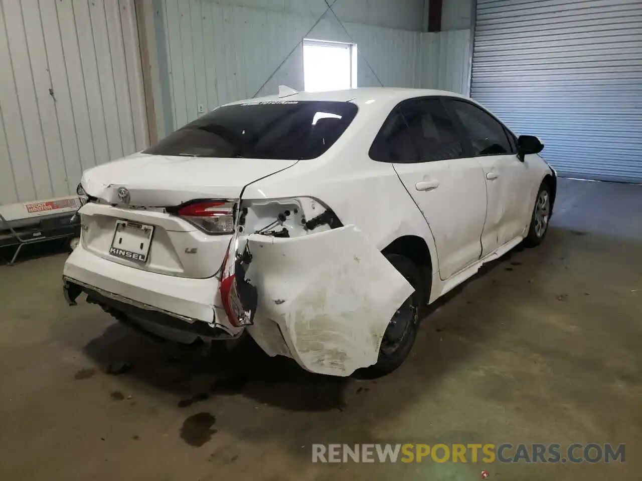 4 Photograph of a damaged car JTDEPMAE0NJ191018 TOYOTA COROLLA 2022