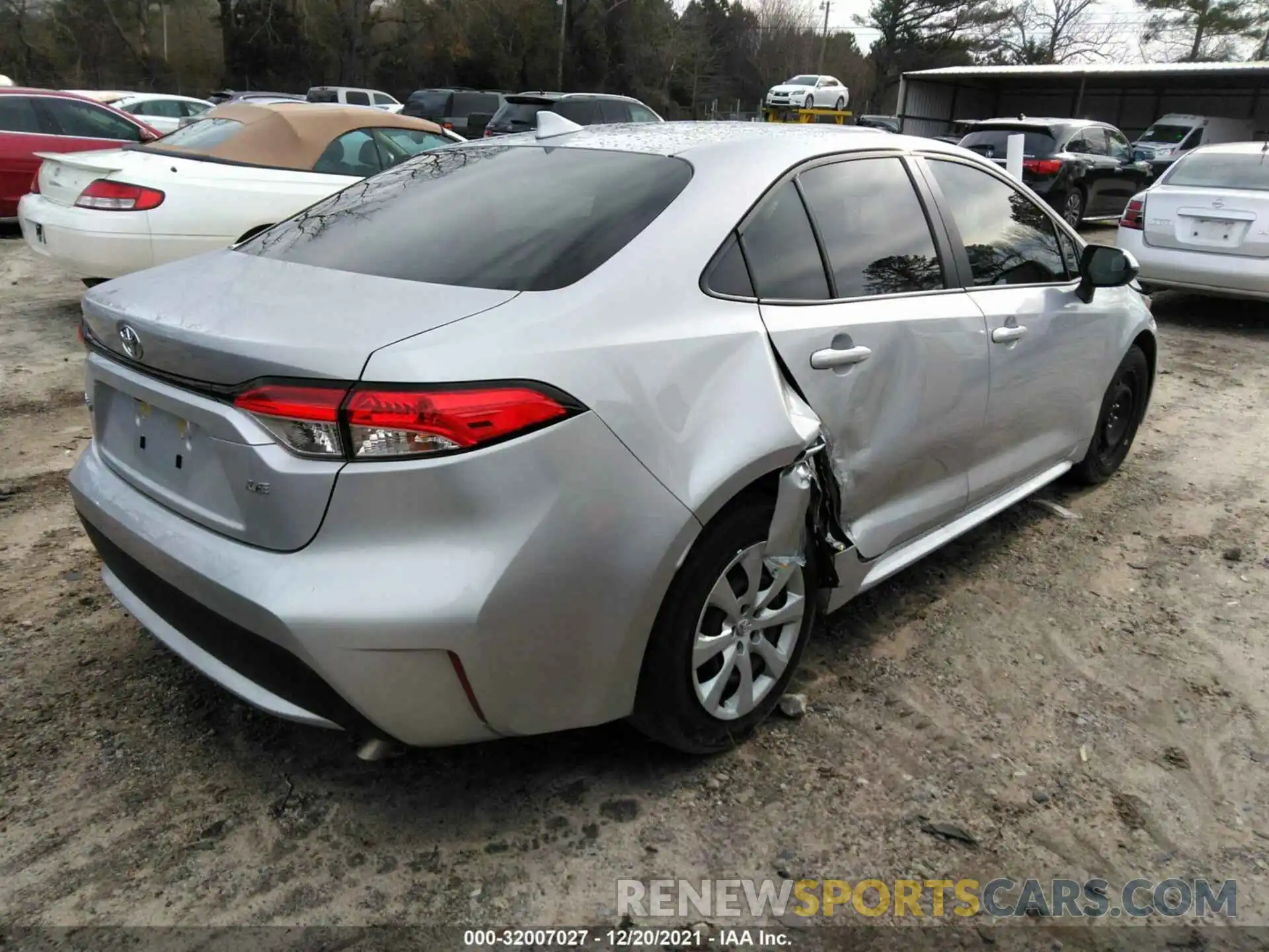 4 Photograph of a damaged car JTDEPMAE0NJ191391 TOYOTA COROLLA 2022