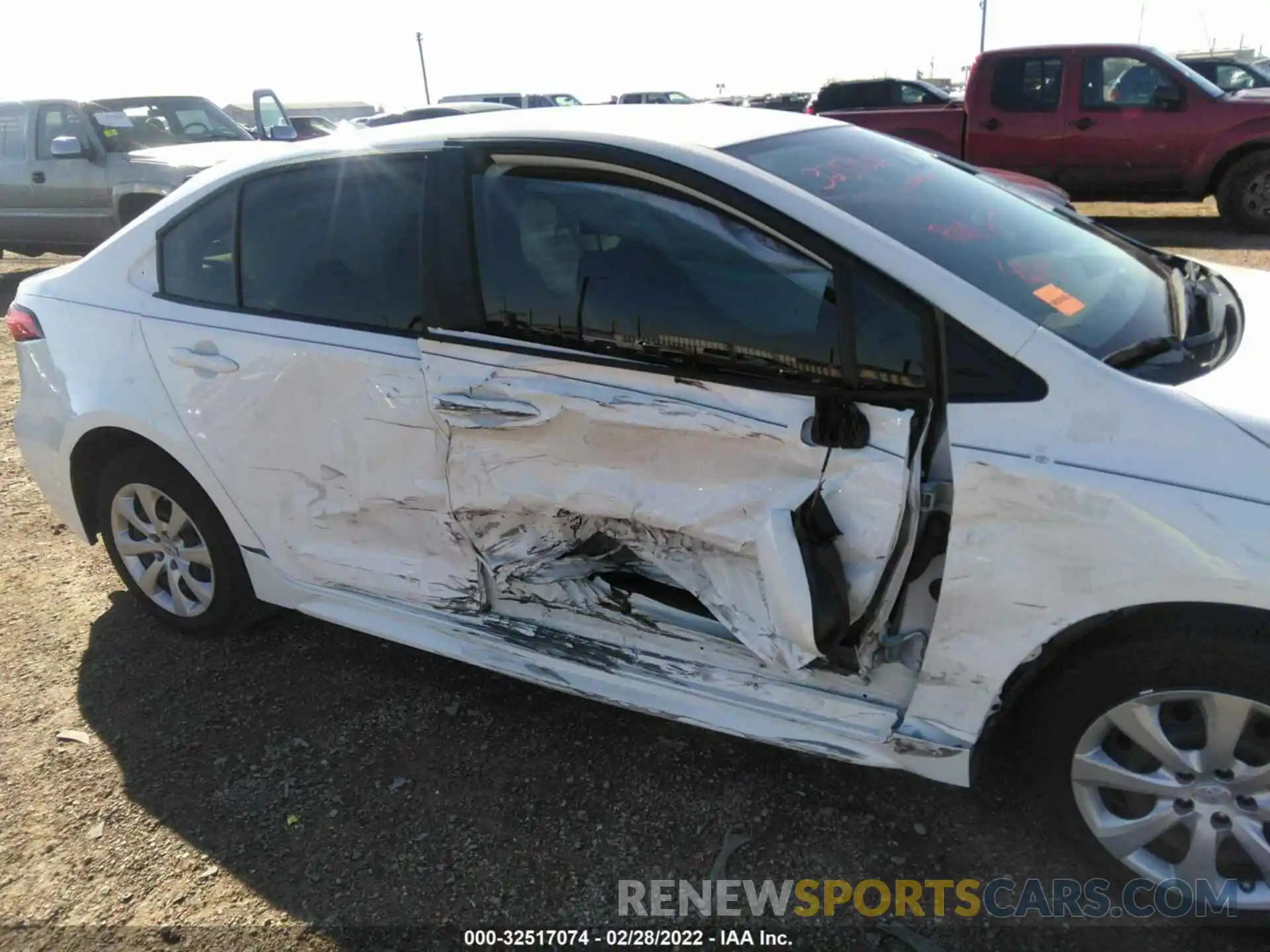 6 Photograph of a damaged car JTDEPMAE0NJ194582 TOYOTA COROLLA 2022