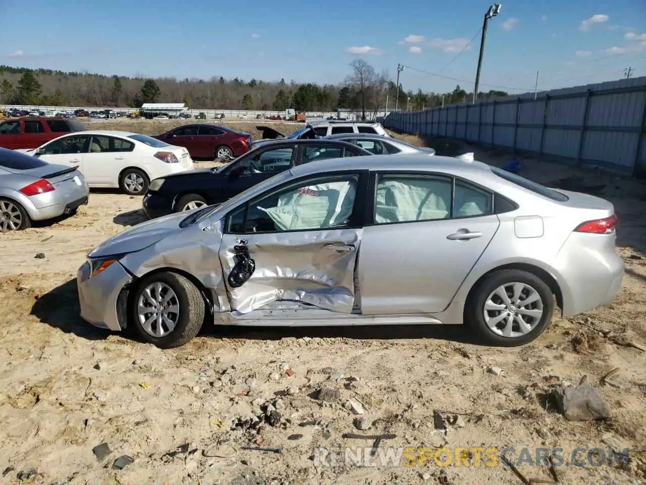 10 Photograph of a damaged car JTDEPMAE0NJ197420 TOYOTA COROLLA 2022