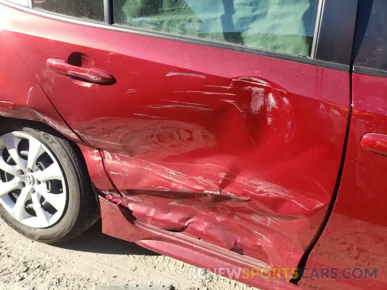 9 Photograph of a damaged car JTDEPMAE0NJ199796 TOYOTA COROLLA 2022