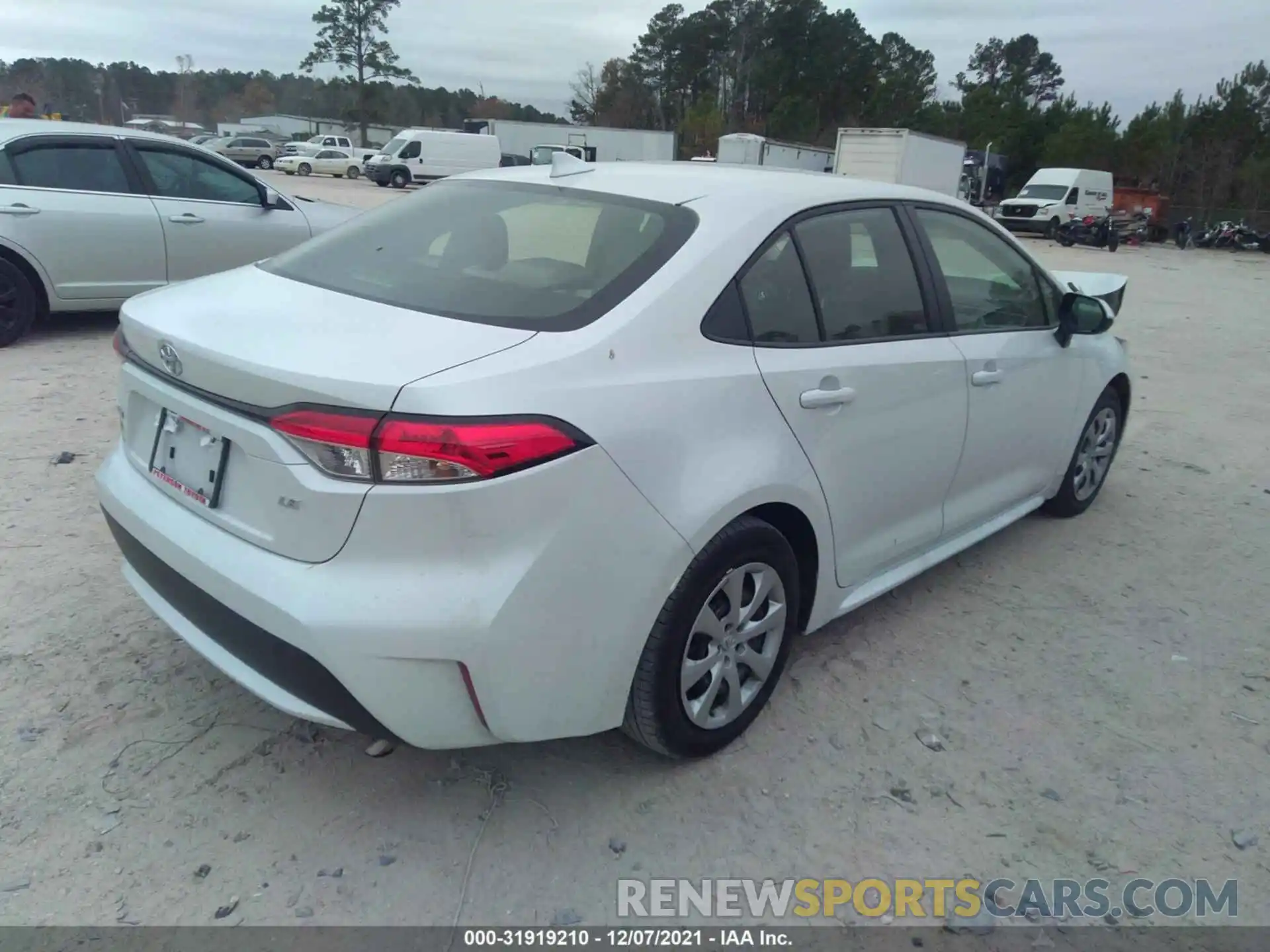 4 Photograph of a damaged car JTDEPMAE0NJ206553 TOYOTA COROLLA 2022