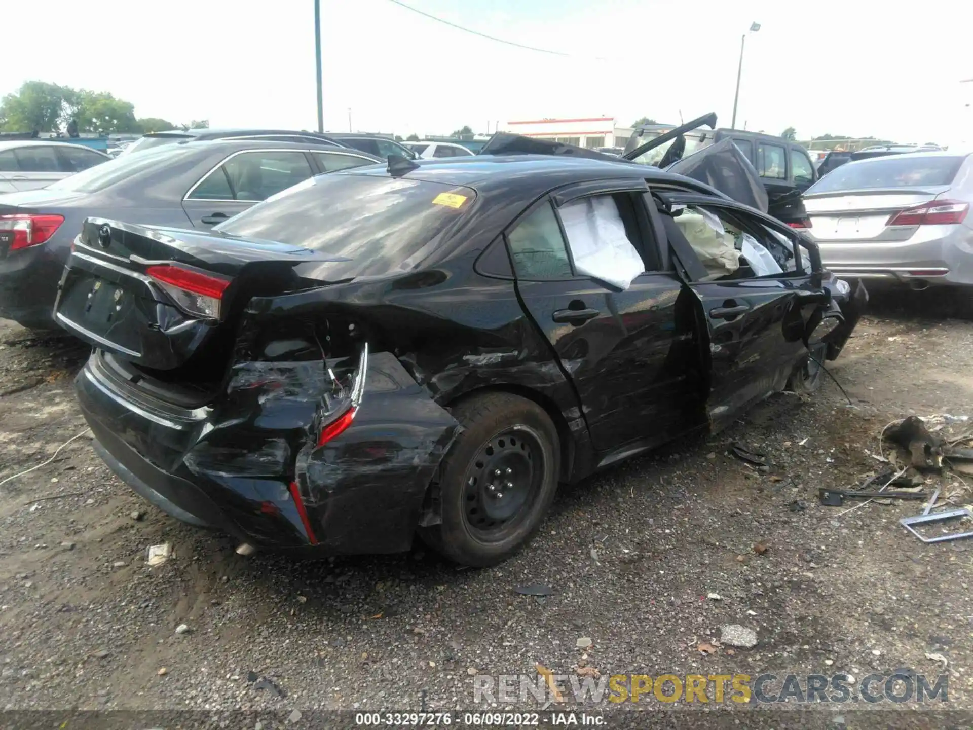 4 Photograph of a damaged car JTDEPMAE0NJ212739 TOYOTA COROLLA 2022