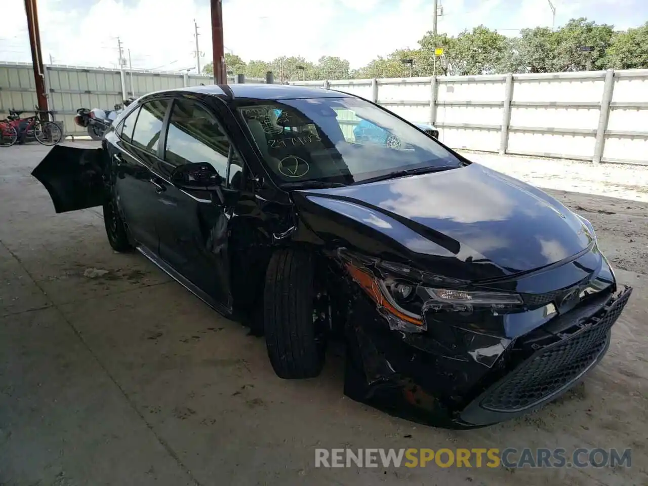 1 Photograph of a damaged car JTDEPMAE0NJ215365 TOYOTA COROLLA 2022