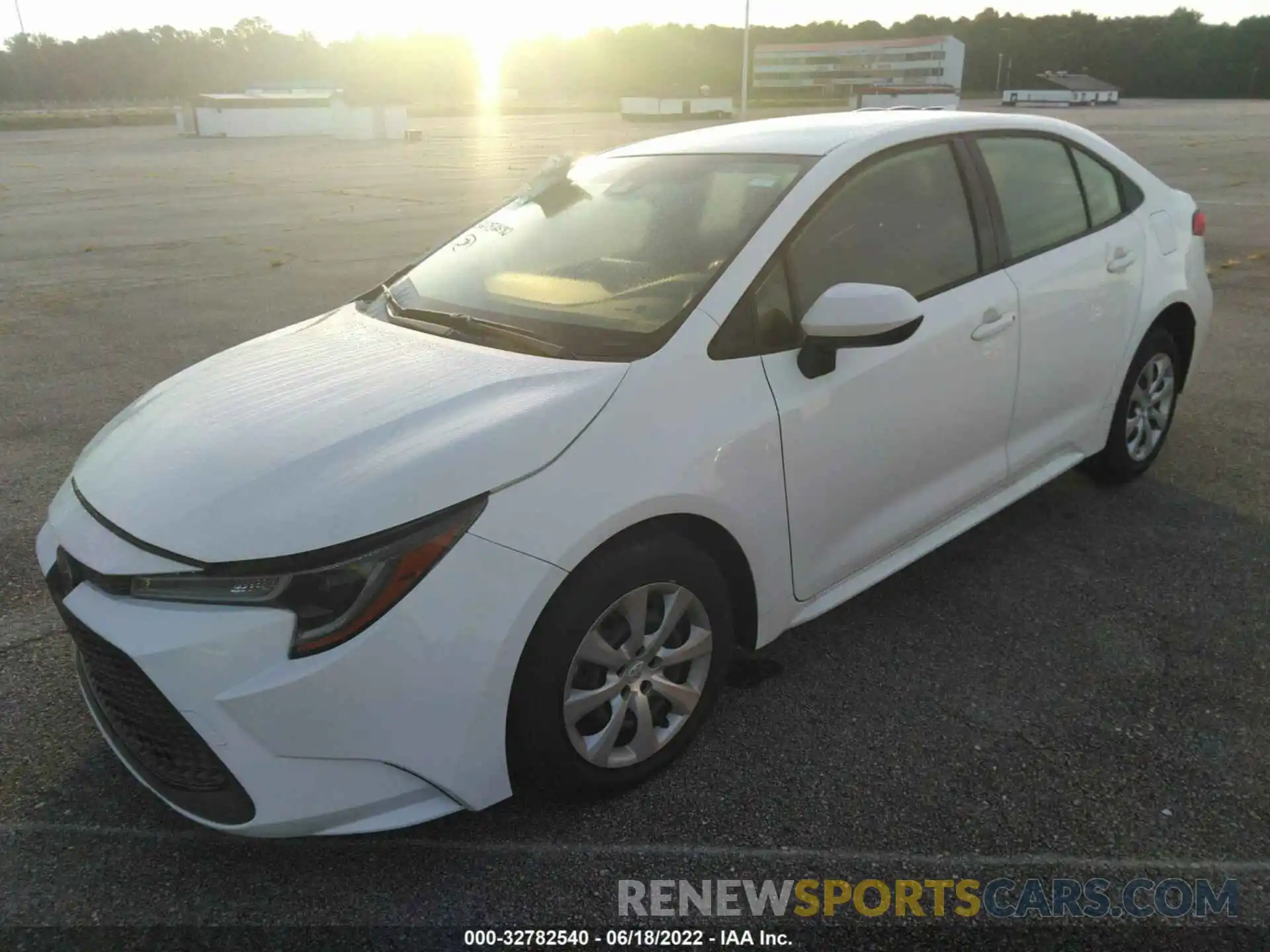 2 Photograph of a damaged car JTDEPMAE1N3001571 TOYOTA COROLLA 2022