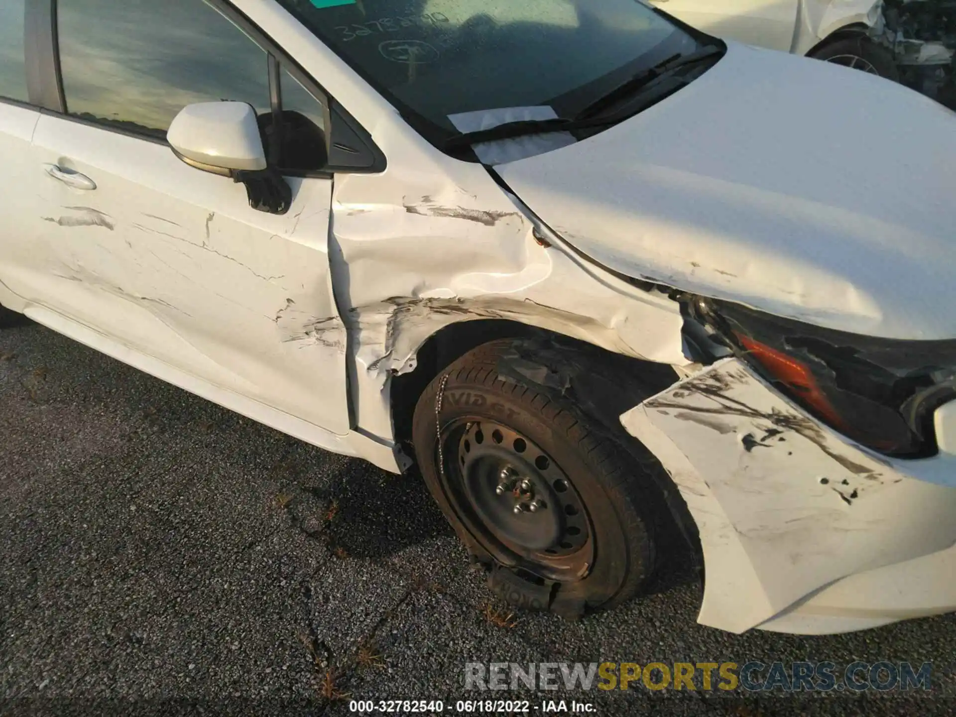 6 Photograph of a damaged car JTDEPMAE1N3001571 TOYOTA COROLLA 2022