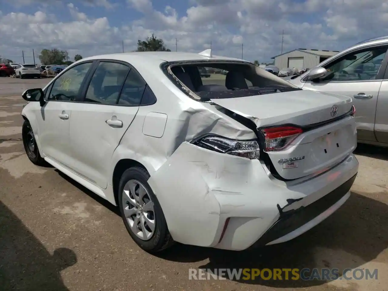 3 Photograph of a damaged car JTDEPMAE1NJ192355 TOYOTA COROLLA 2022