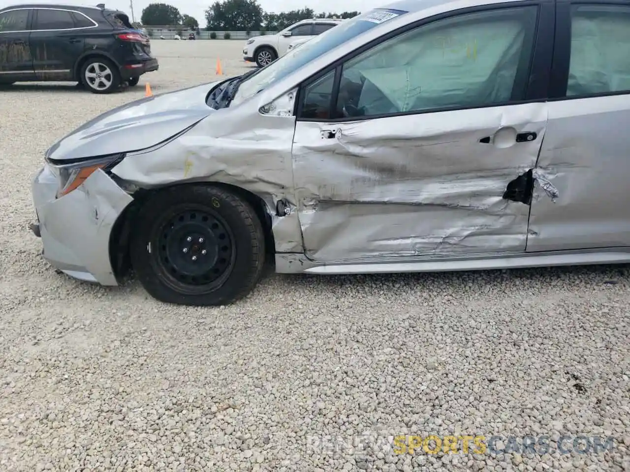 9 Photograph of a damaged car JTDEPMAE1NJ214256 TOYOTA COROLLA 2022