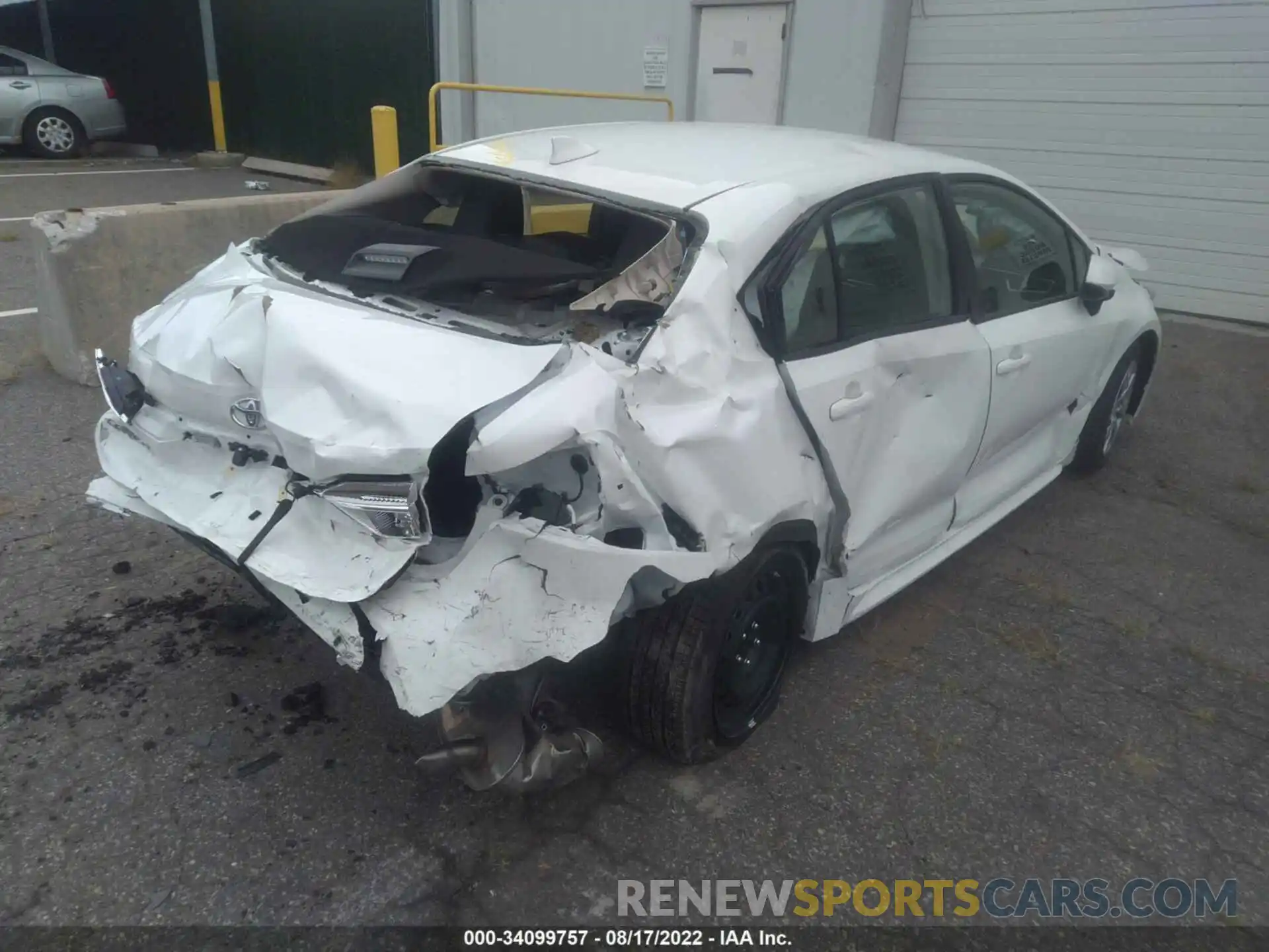 4 Photograph of a damaged car JTDEPMAE2N3016774 TOYOTA COROLLA 2022