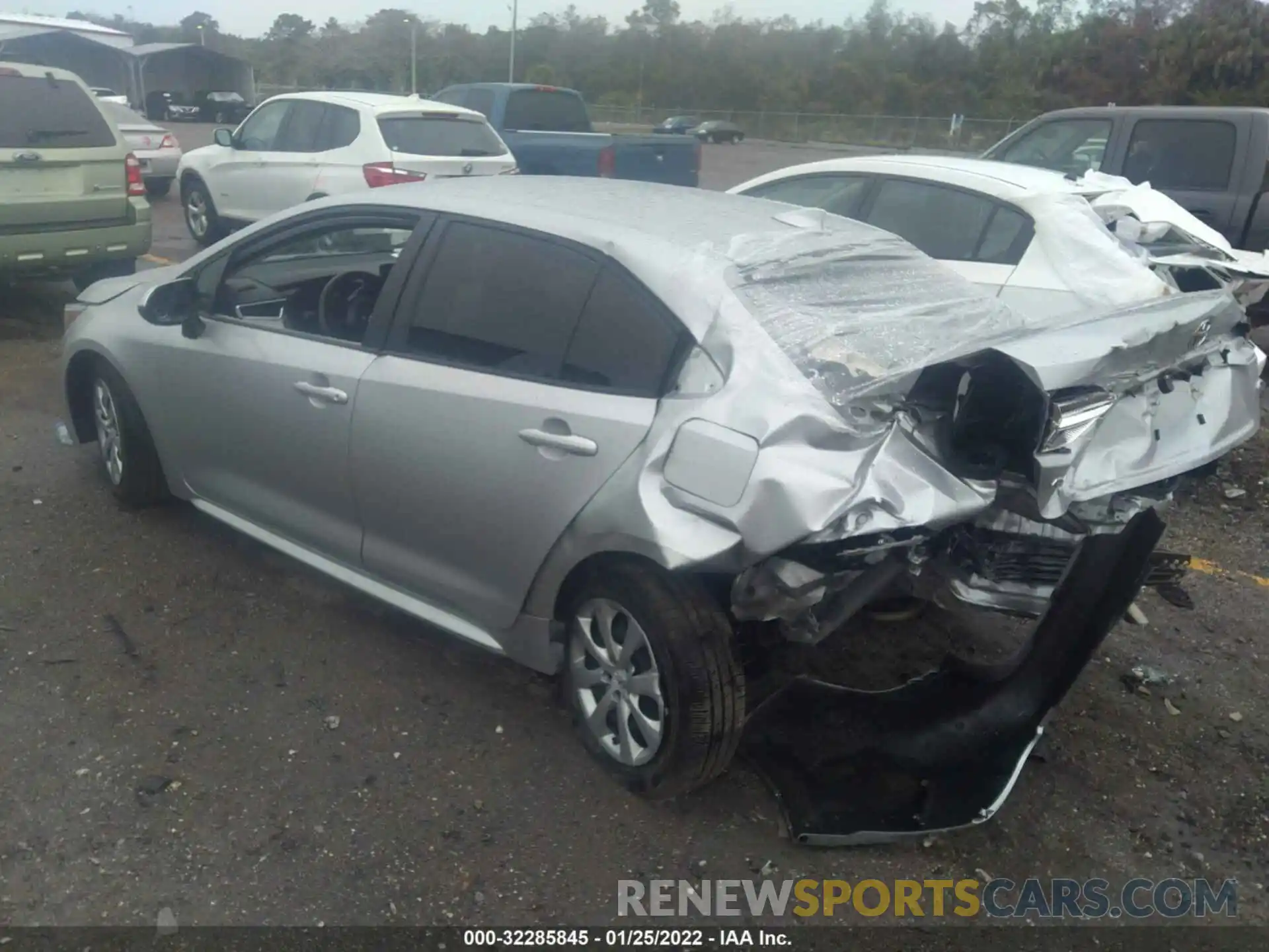 3 Photograph of a damaged car JTDEPMAE2NJ197404 TOYOTA COROLLA 2022