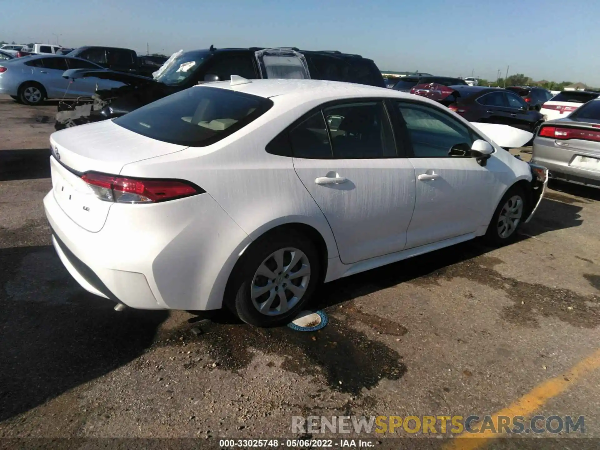 4 Photograph of a damaged car JTDEPMAE2NJ205338 TOYOTA COROLLA 2022