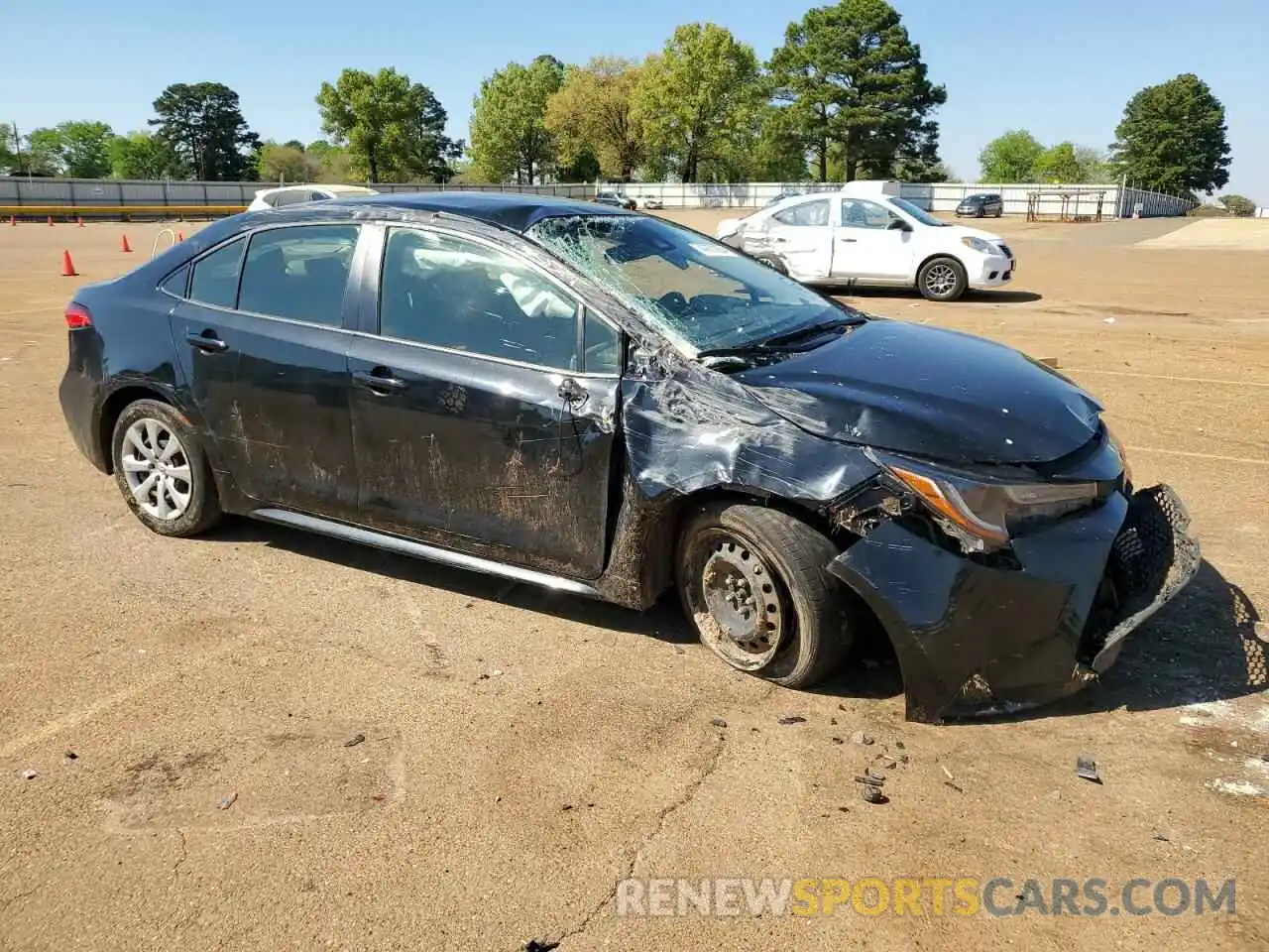 4 Photograph of a damaged car JTDEPMAE2NJ209874 TOYOTA COROLLA 2022