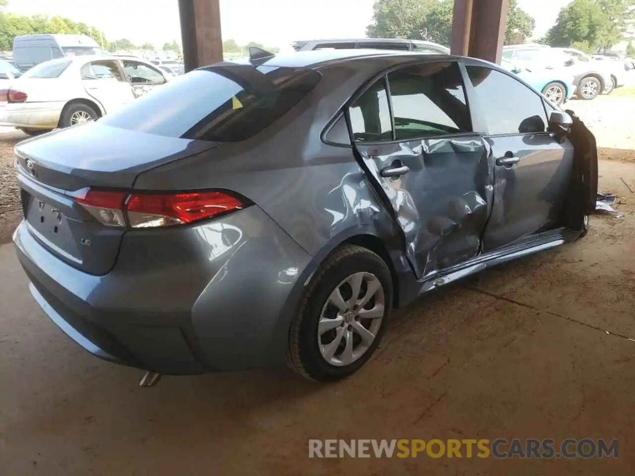 4 Photograph of a damaged car JTDEPMAE2NJ218882 TOYOTA COROLLA 2022