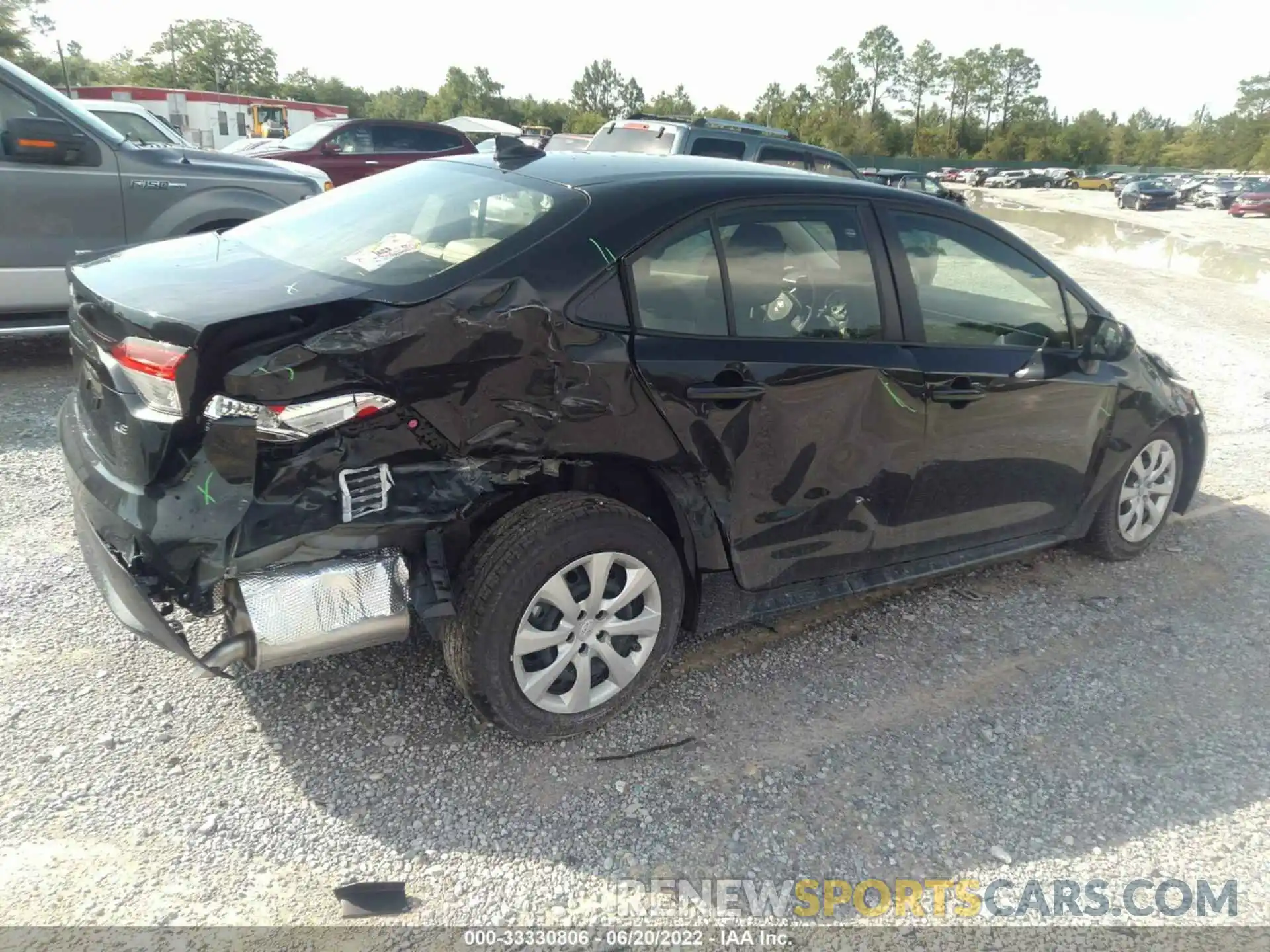 4 Photograph of a damaged car JTDEPMAE2NJ222379 TOYOTA COROLLA 2022