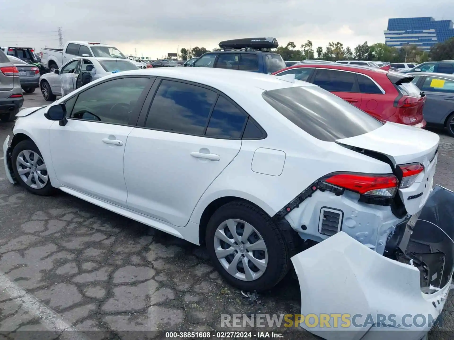 3 Photograph of a damaged car JTDEPMAE3N3008733 TOYOTA COROLLA 2022