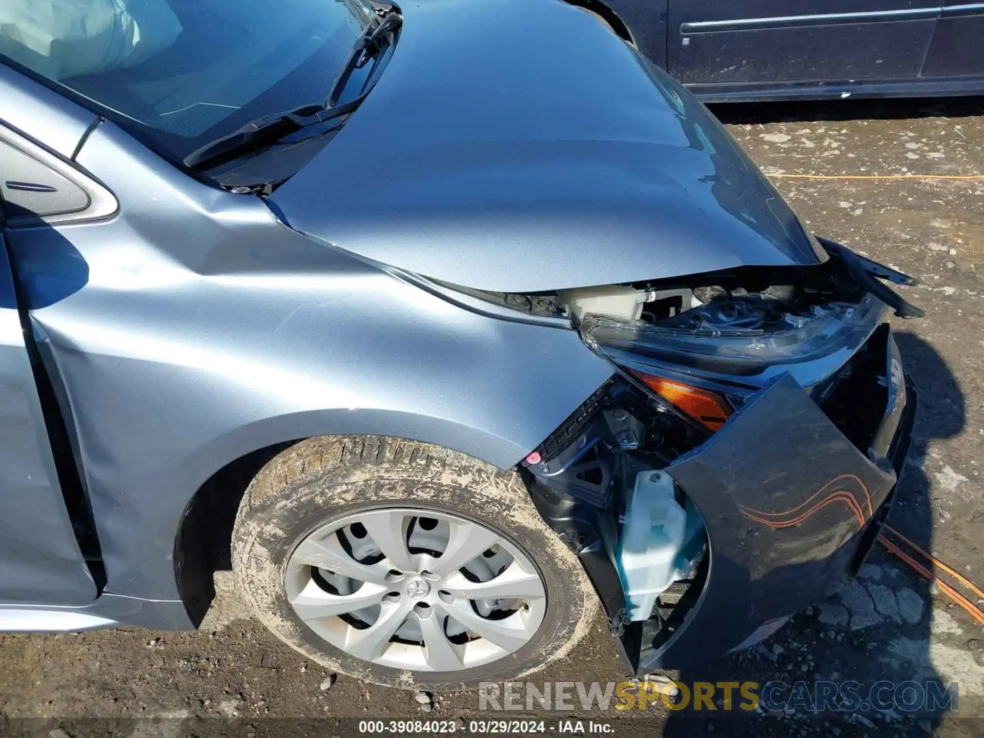 18 Photograph of a damaged car JTDEPMAE3N3016606 TOYOTA COROLLA 2022