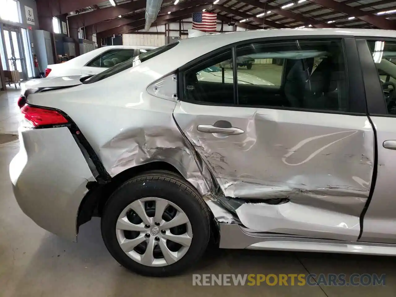 9 Photograph of a damaged car JTDEPMAE3NJ198951 TOYOTA COROLLA 2022