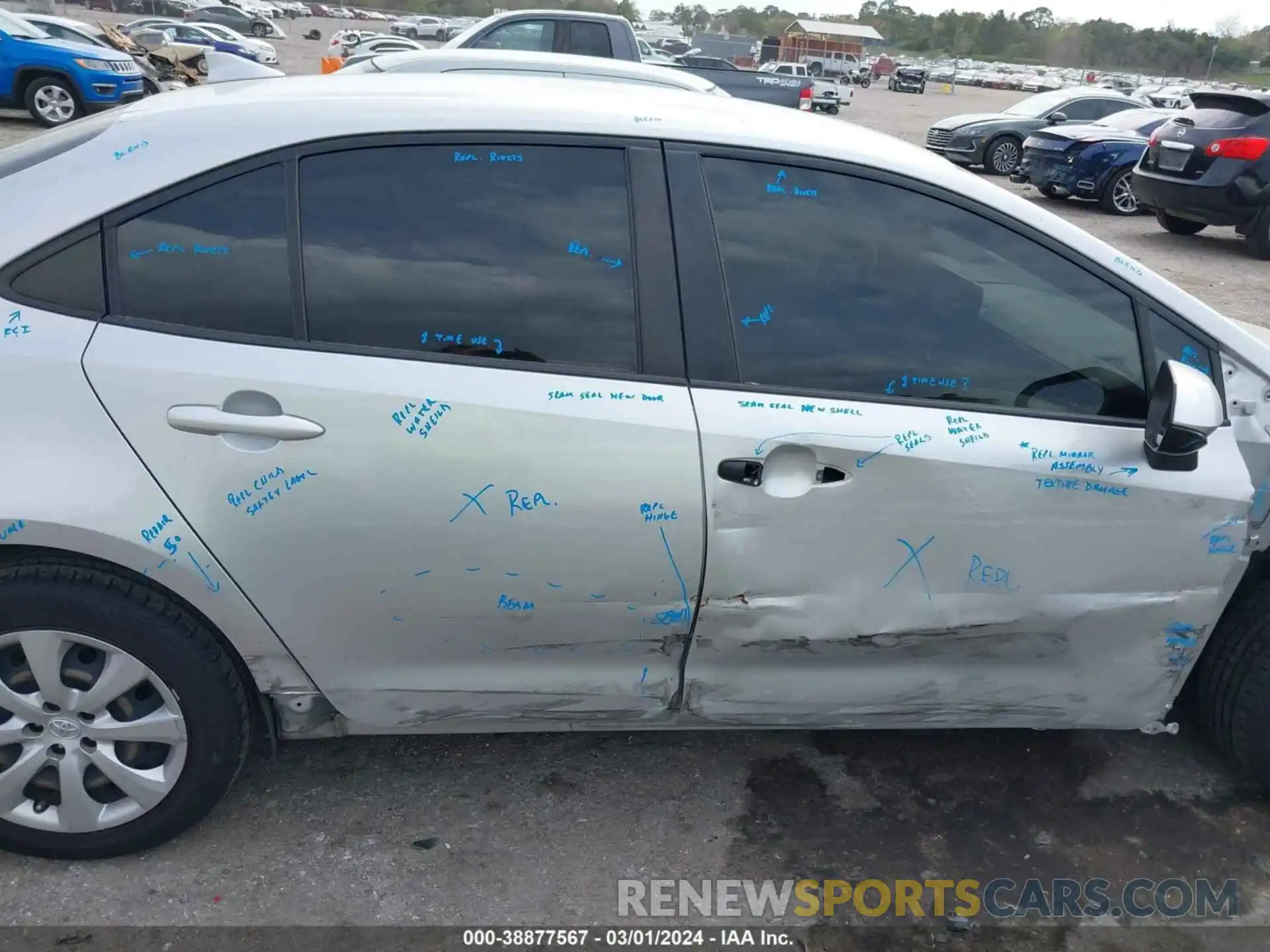 13 Photograph of a damaged car JTDEPMAE3NJ202321 TOYOTA COROLLA 2022