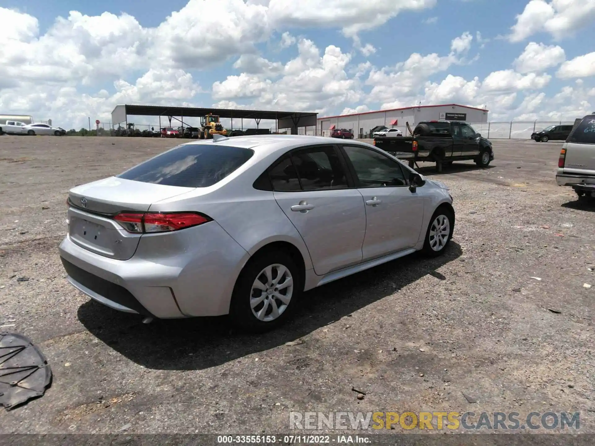 4 Photograph of a damaged car JTDEPMAE3NJ203985 TOYOTA COROLLA 2022