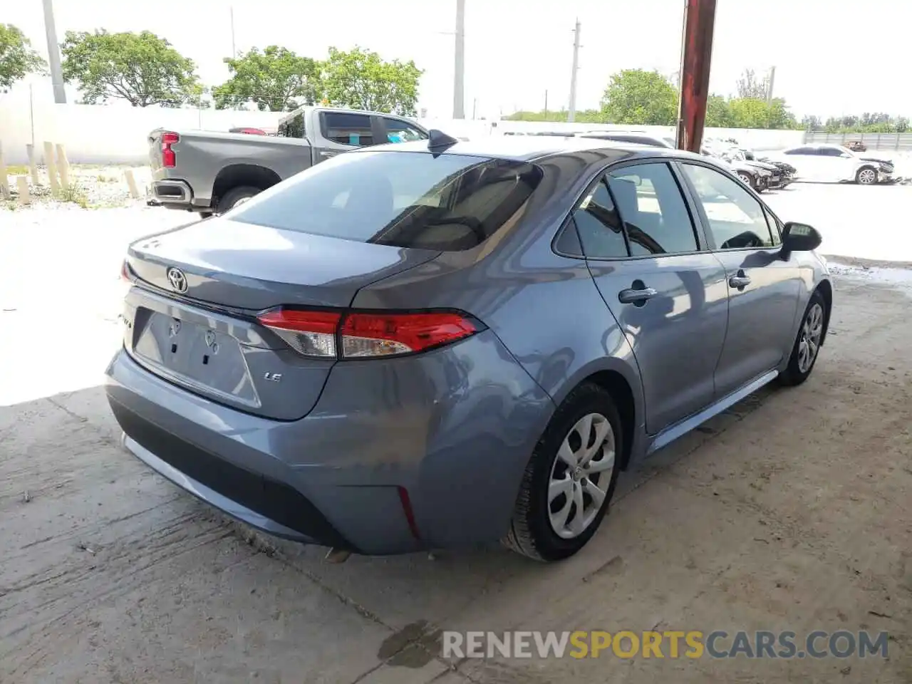 4 Photograph of a damaged car JTDEPMAE3NJ214176 TOYOTA COROLLA 2022