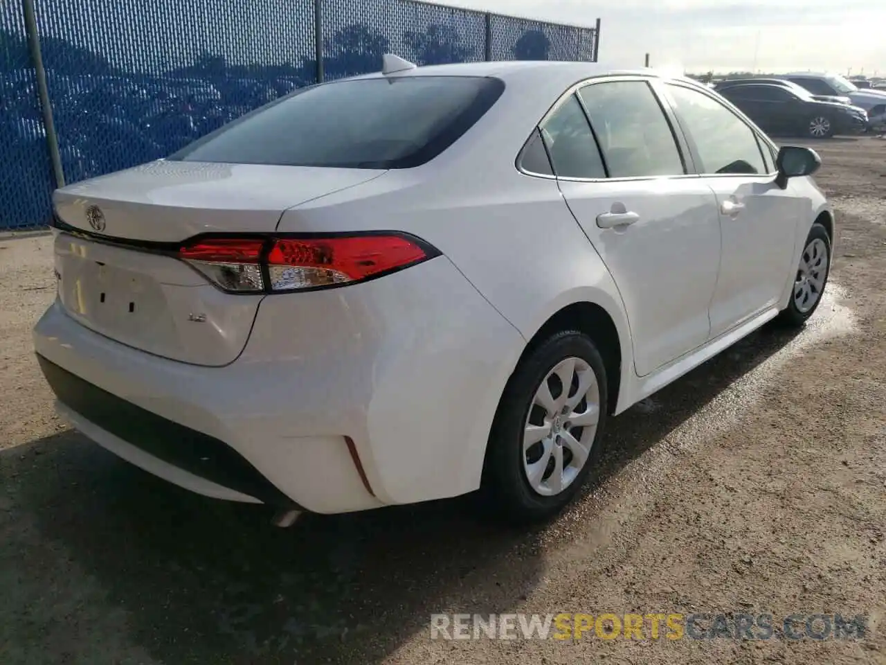 4 Photograph of a damaged car JTDEPMAE4N3008028 TOYOTA COROLLA 2022