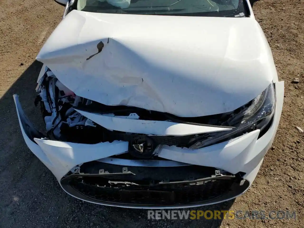 11 Photograph of a damaged car JTDEPMAE4N3020826 TOYOTA COROLLA 2022