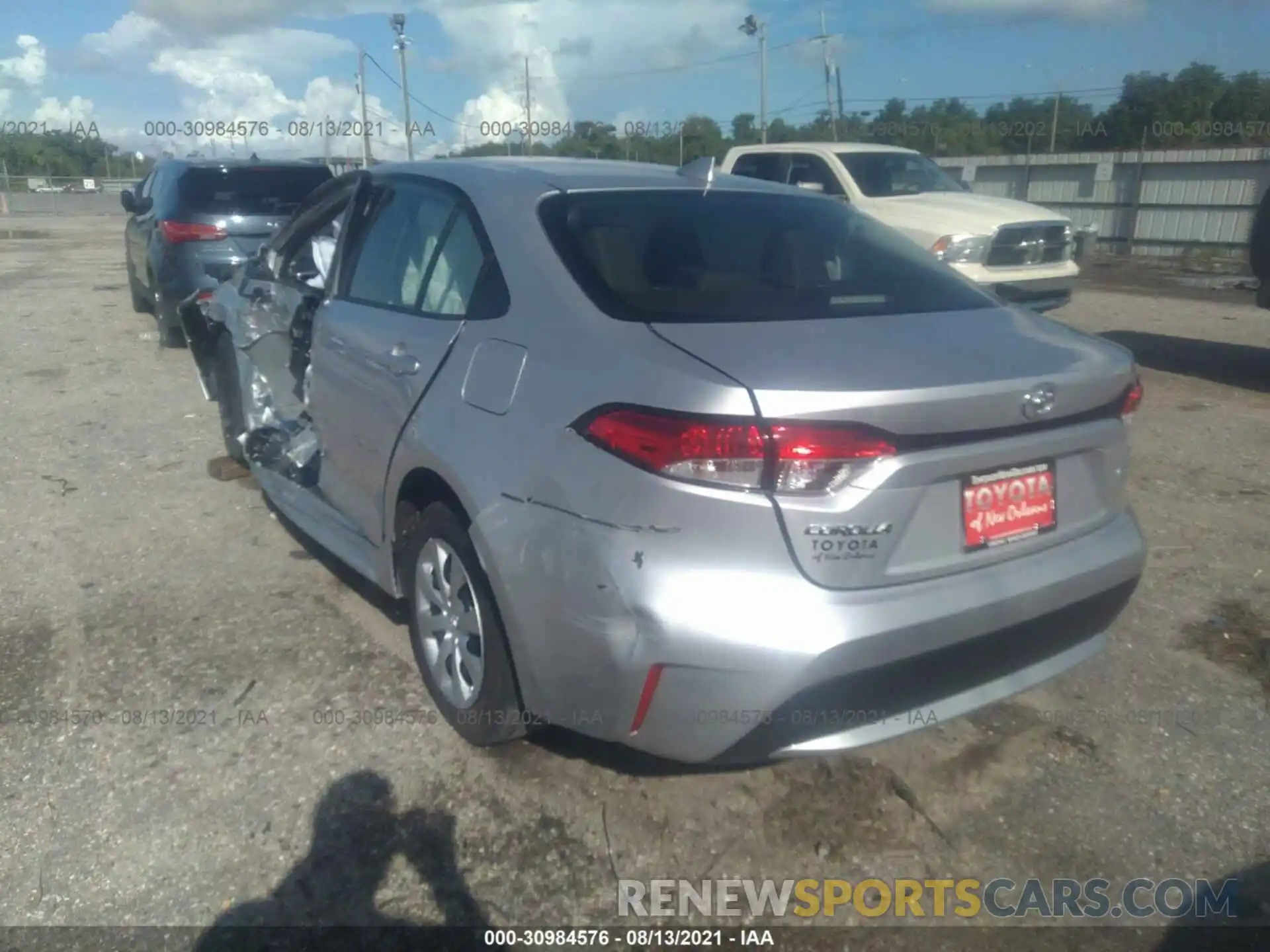 3 Photograph of a damaged car JTDEPMAE4NJ190504 TOYOTA COROLLA 2022