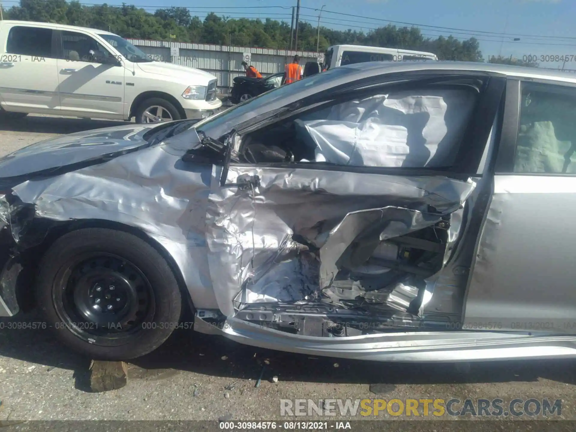 6 Photograph of a damaged car JTDEPMAE4NJ190504 TOYOTA COROLLA 2022