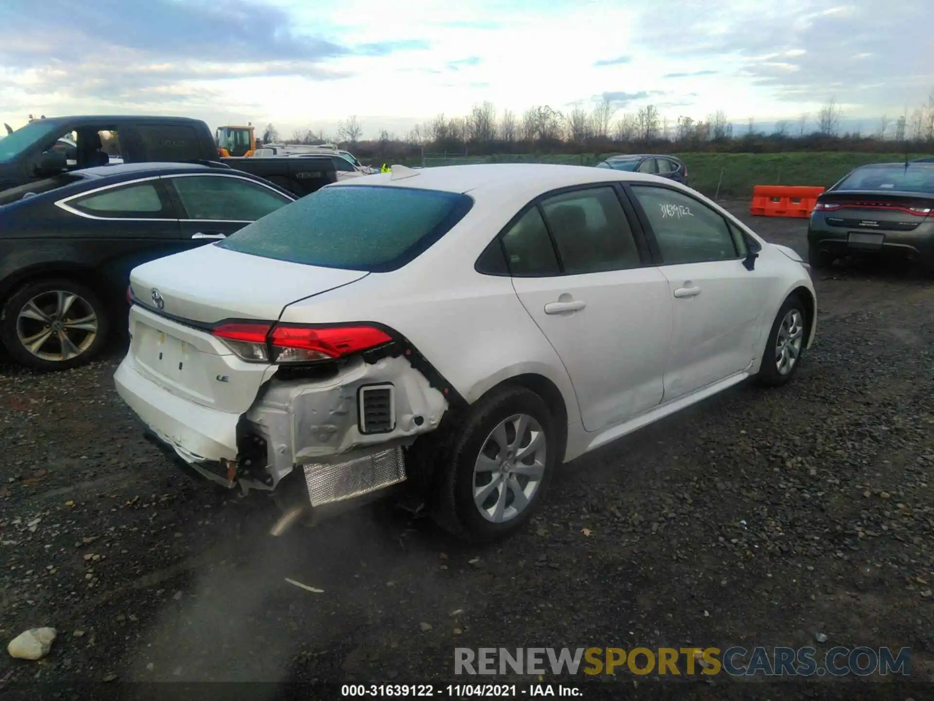 4 Photograph of a damaged car JTDEPMAE4NJ190681 TOYOTA COROLLA 2022