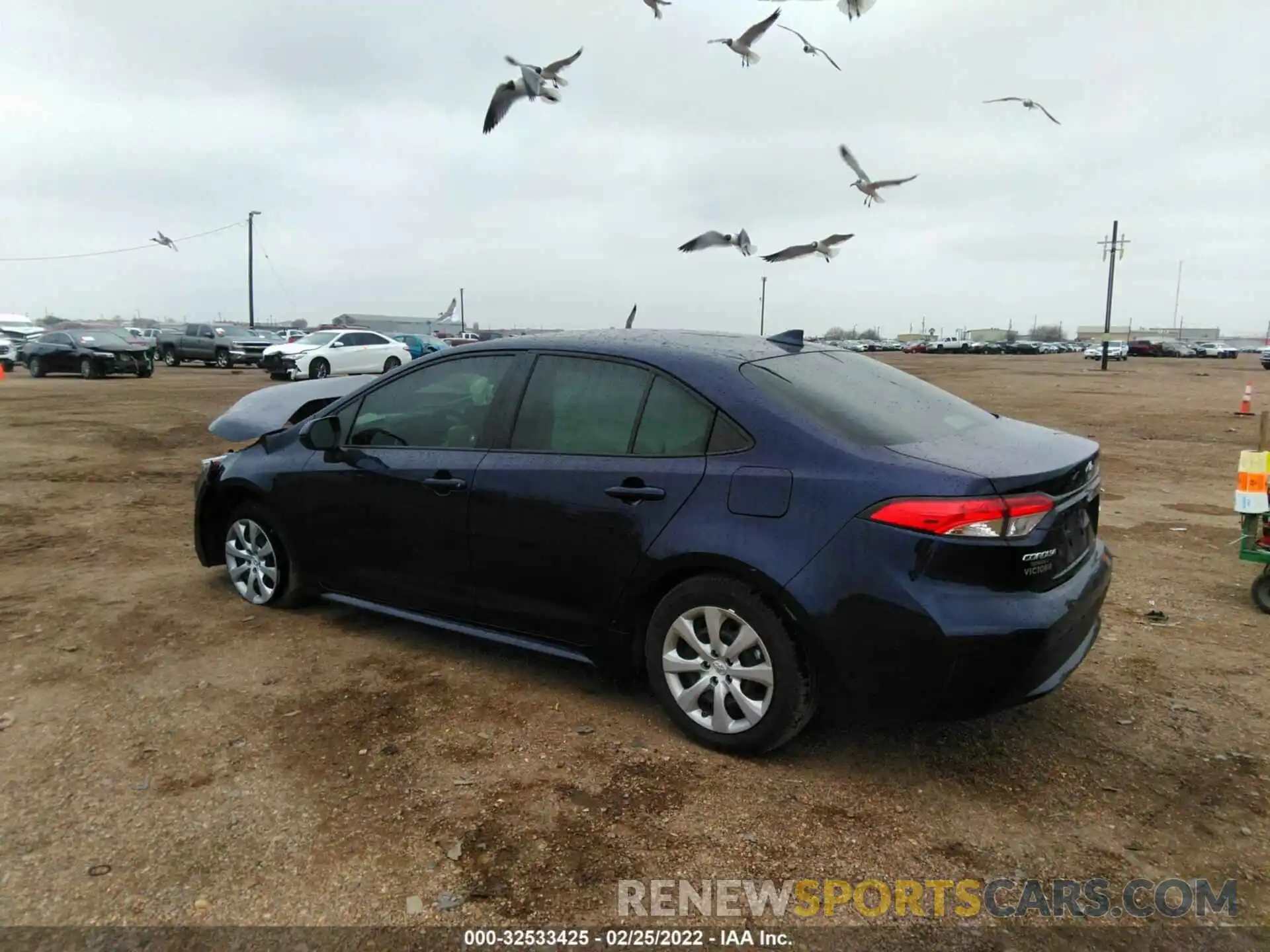 3 Photograph of a damaged car JTDEPMAE4NJ195735 TOYOTA COROLLA 2022