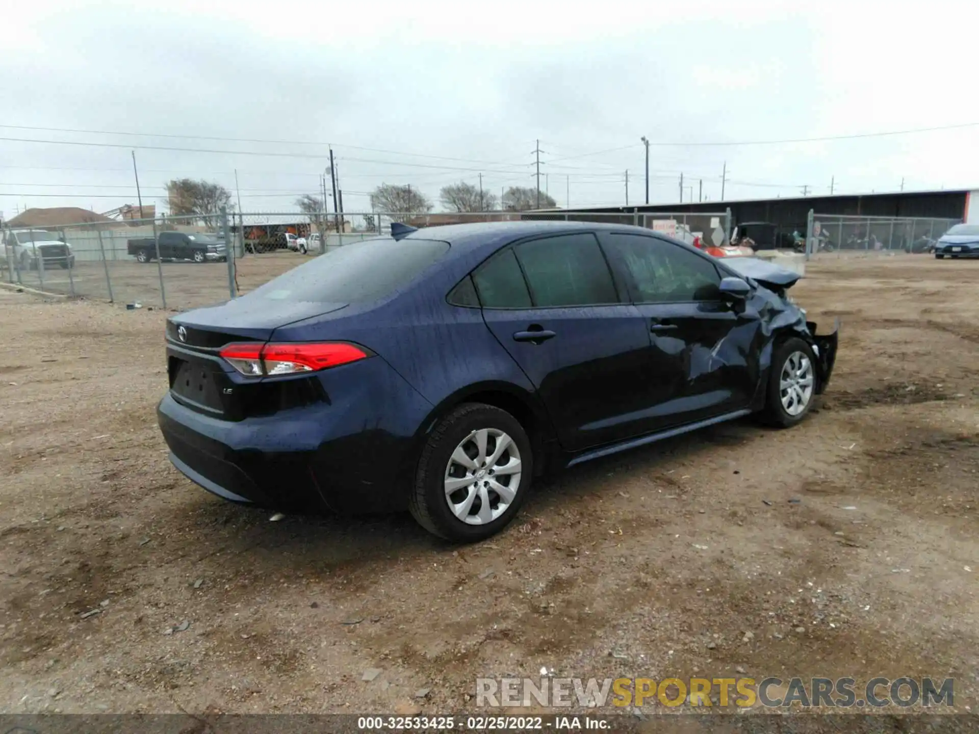 4 Photograph of a damaged car JTDEPMAE4NJ195735 TOYOTA COROLLA 2022