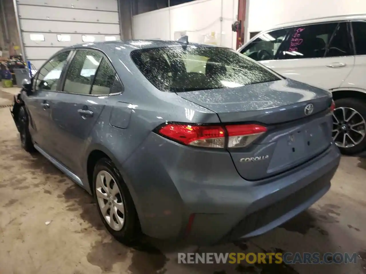 3 Photograph of a damaged car JTDEPMAE4NJ201503 TOYOTA COROLLA 2022