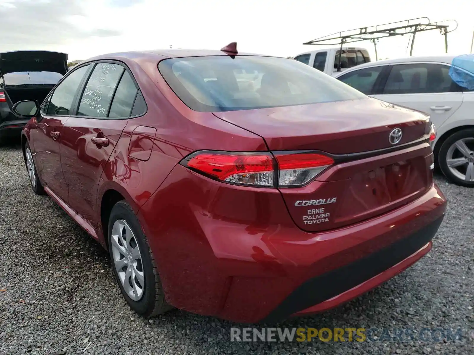 3 Photograph of a damaged car JTDEPMAE4NJ203588 TOYOTA COROLLA 2022