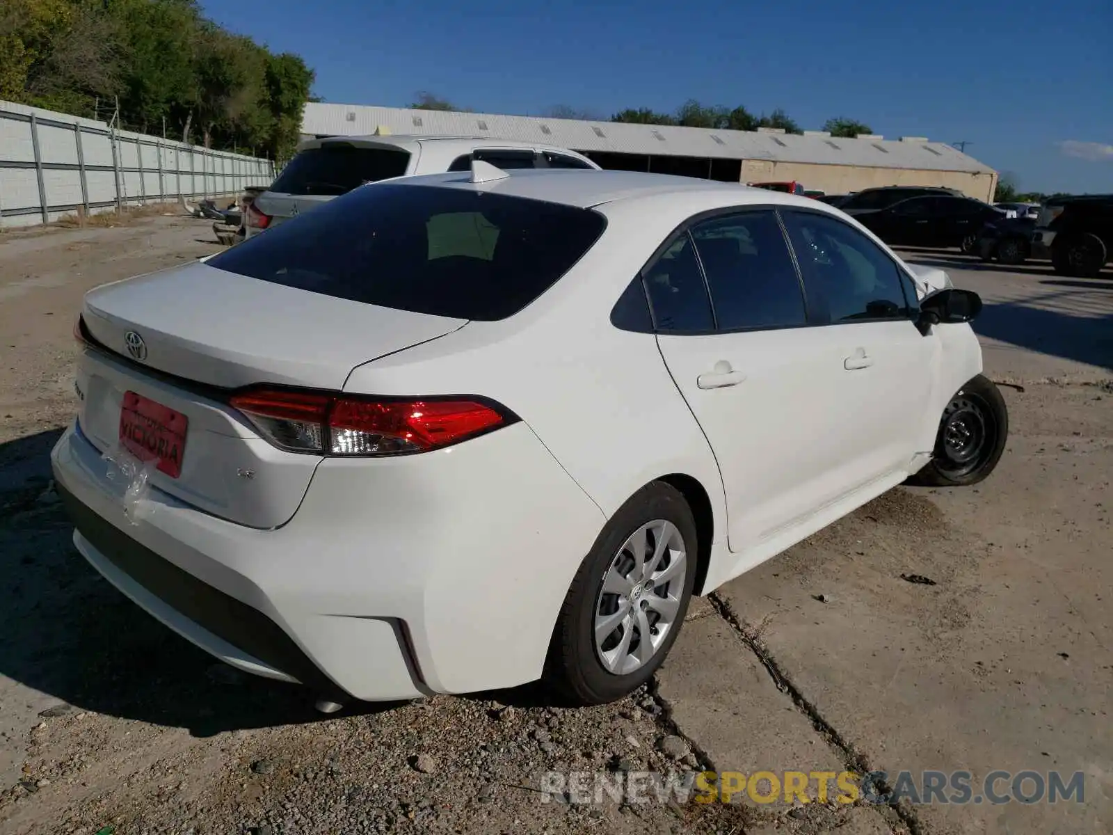 4 Photograph of a damaged car JTDEPMAE4NJ204885 TOYOTA COROLLA 2022