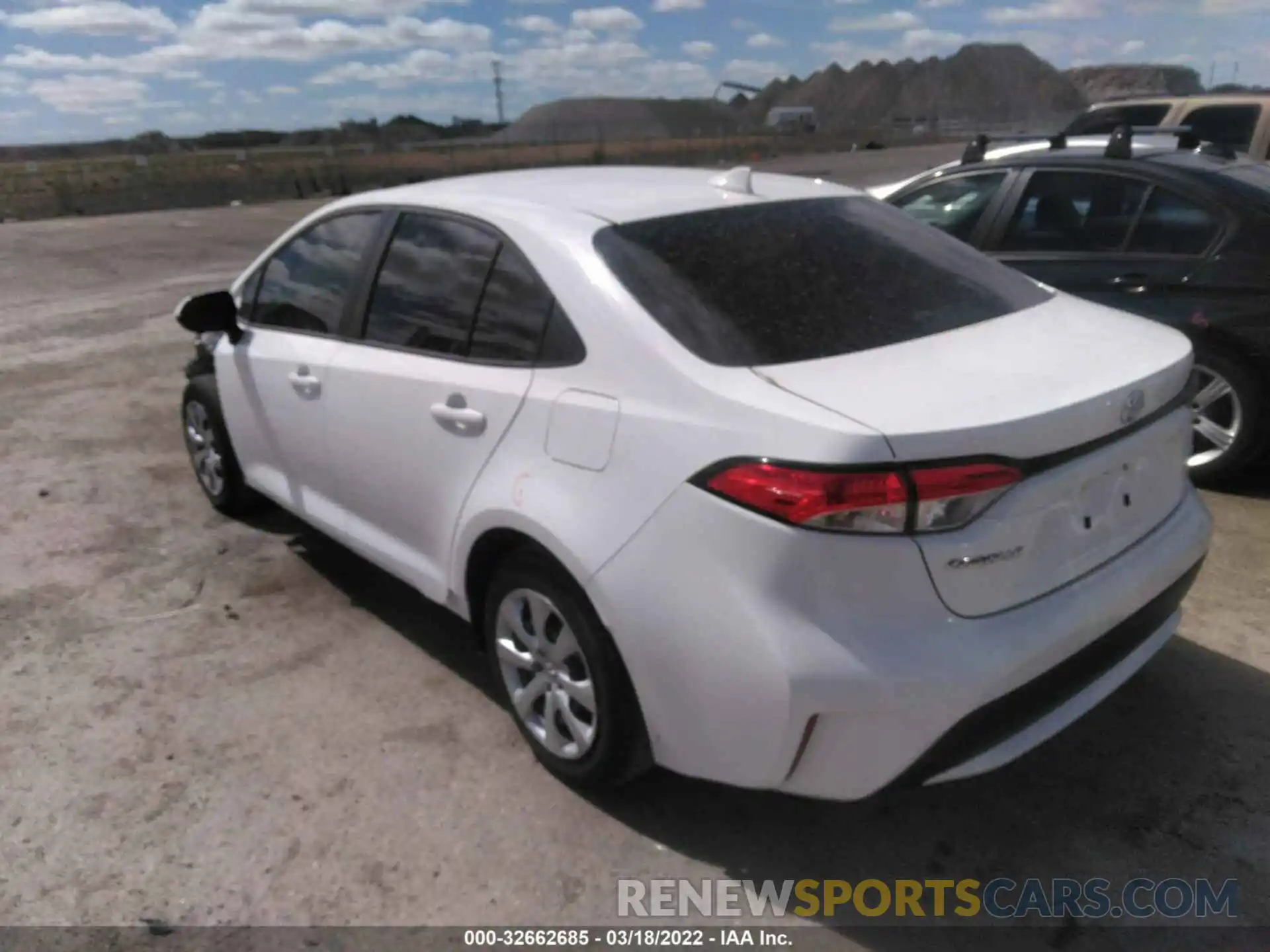 3 Photograph of a damaged car JTDEPMAE5N3006417 TOYOTA COROLLA 2022