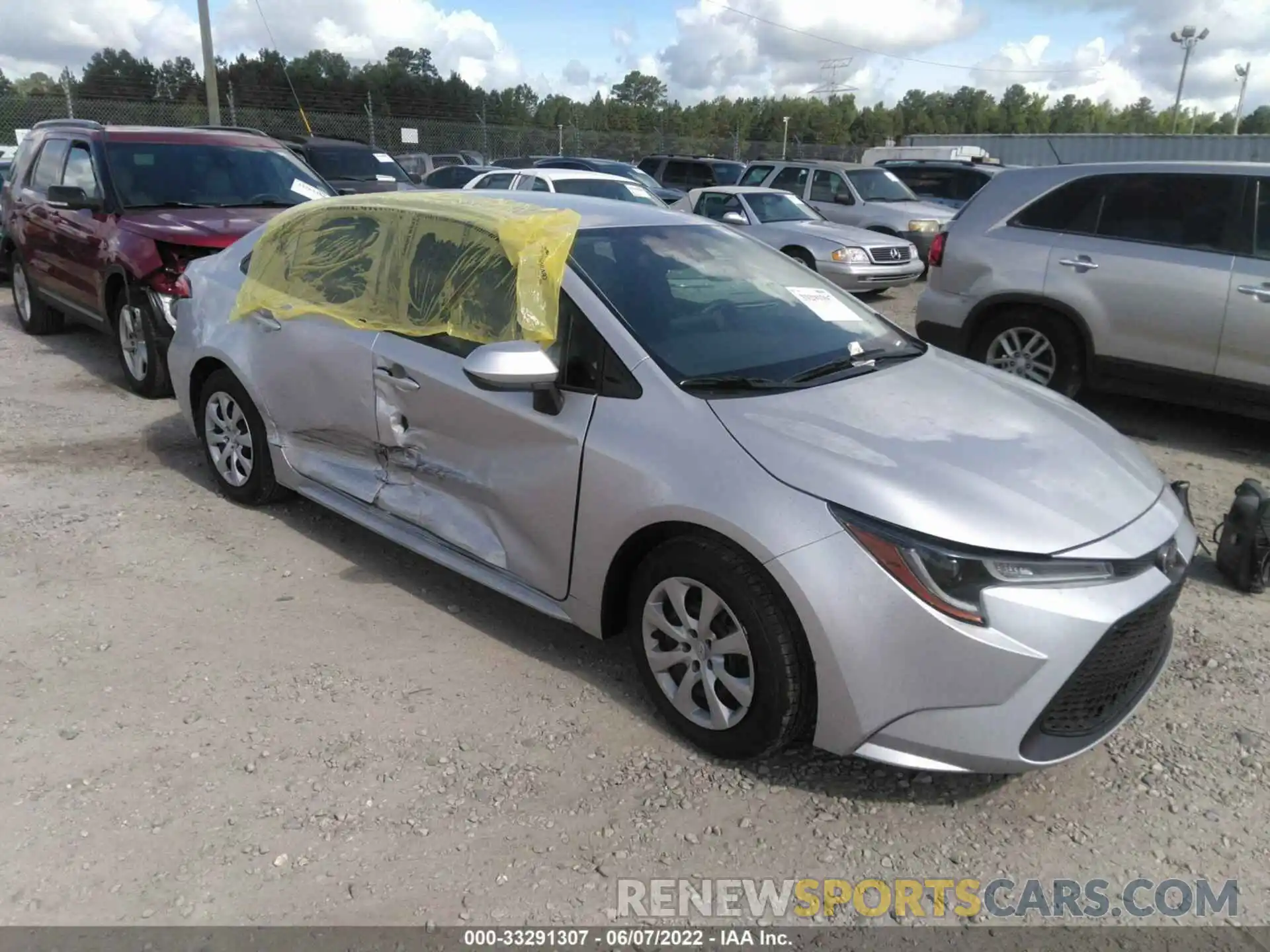 1 Photograph of a damaged car JTDEPMAE5N3018714 TOYOTA COROLLA 2022