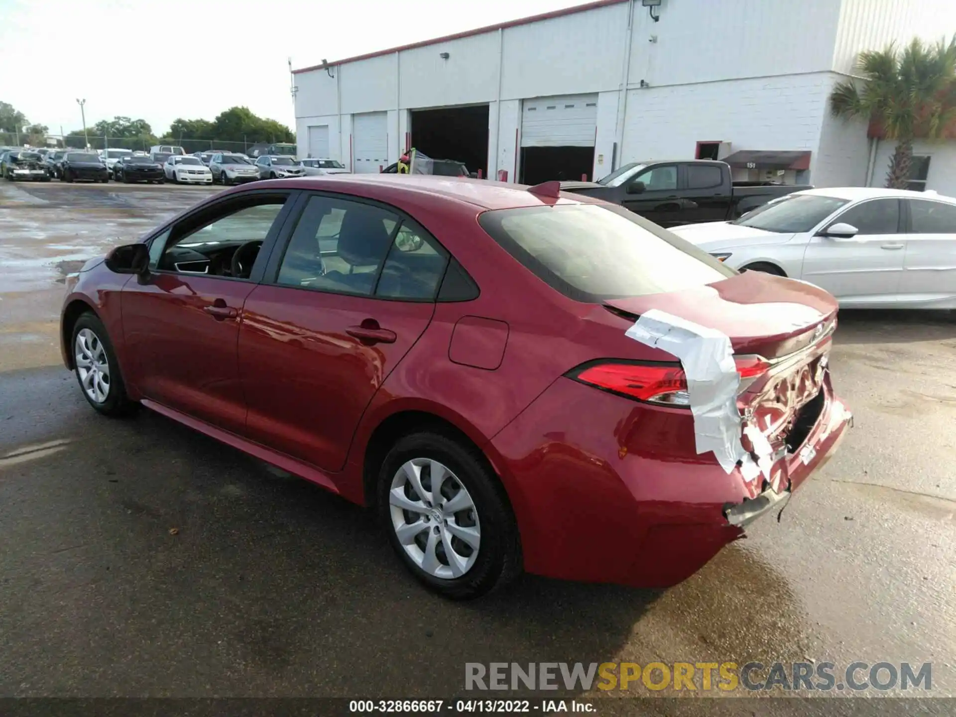 3 Photograph of a damaged car JTDEPMAE5NJ195114 TOYOTA COROLLA 2022