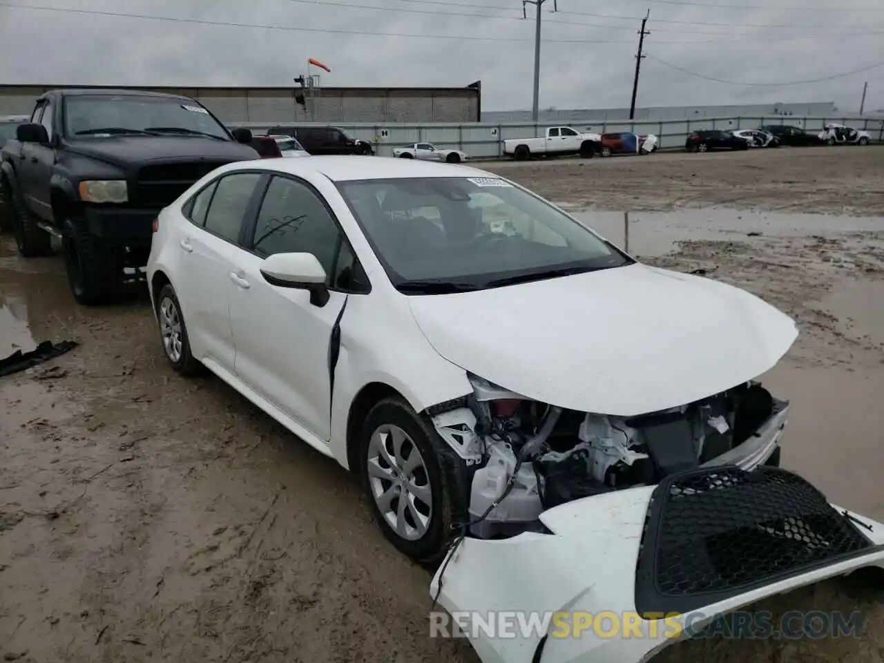 1 Photograph of a damaged car JTDEPMAE5NJ203714 TOYOTA COROLLA 2022