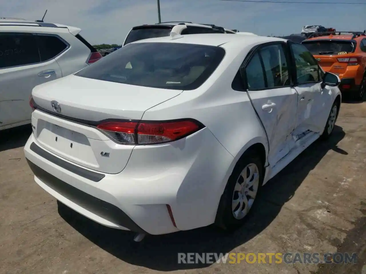 4 Photograph of a damaged car JTDEPMAE5NJ206337 TOYOTA COROLLA 2022